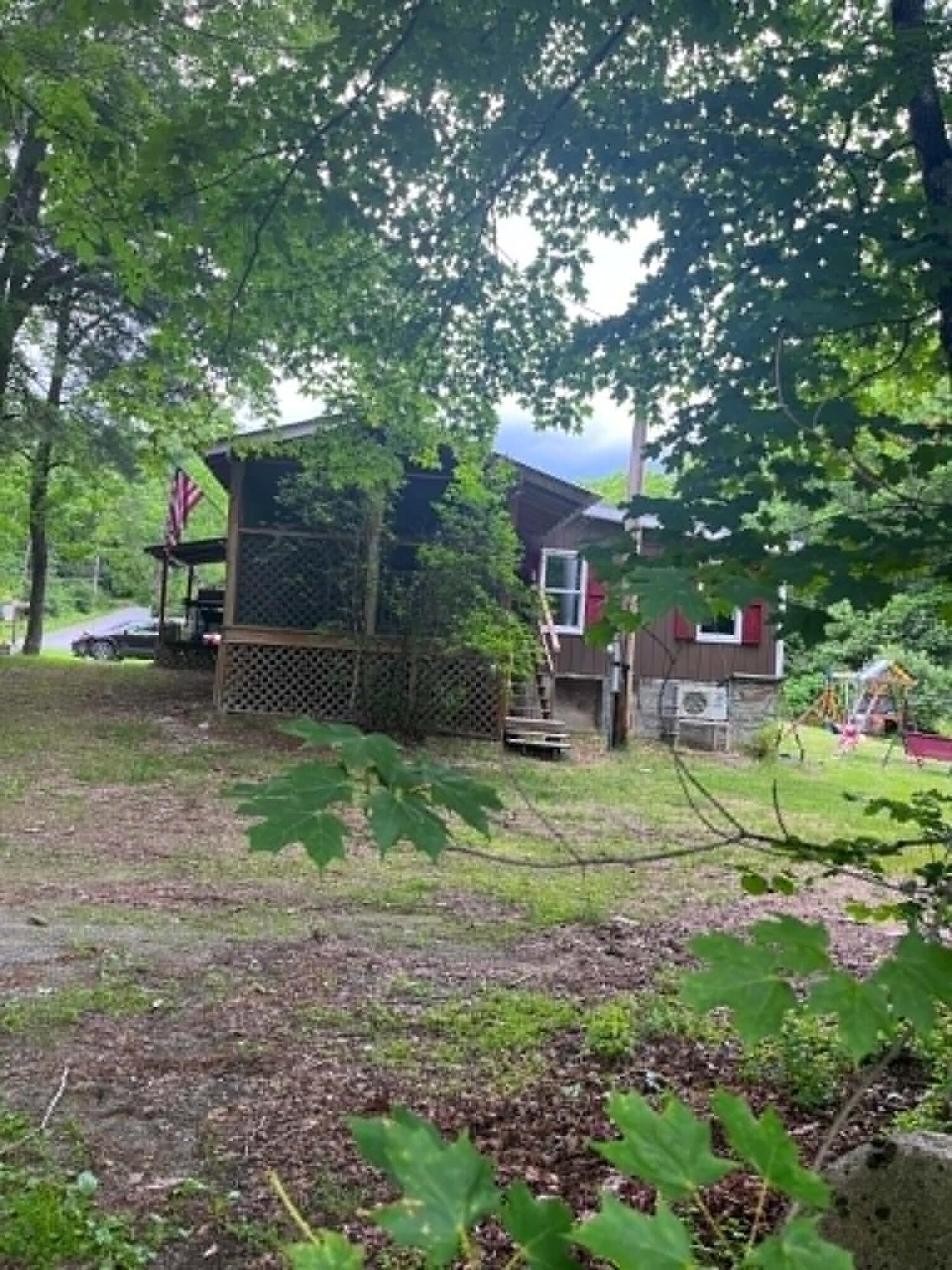 515 Stream Road Property Photo 17
