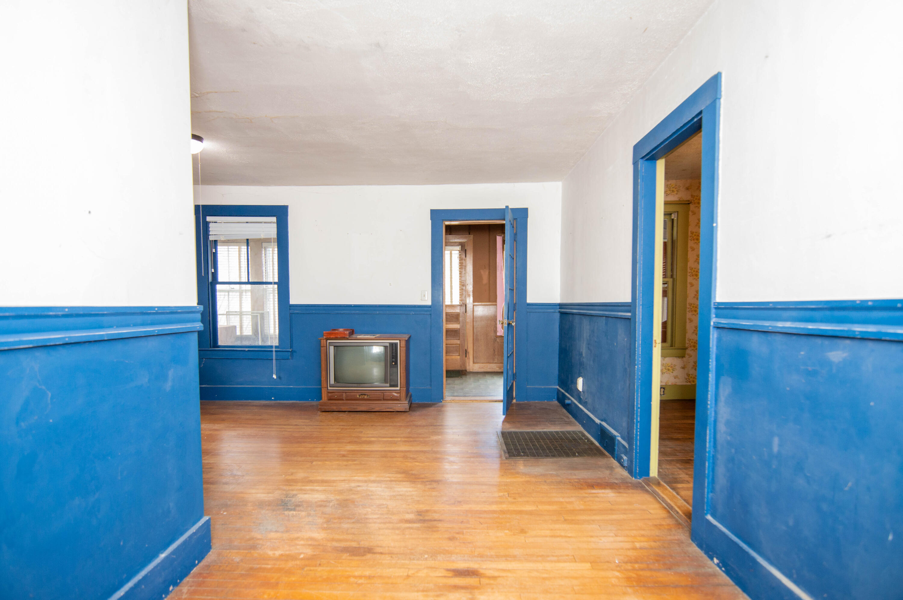 27 Reservoir Avenue Property Photo 22