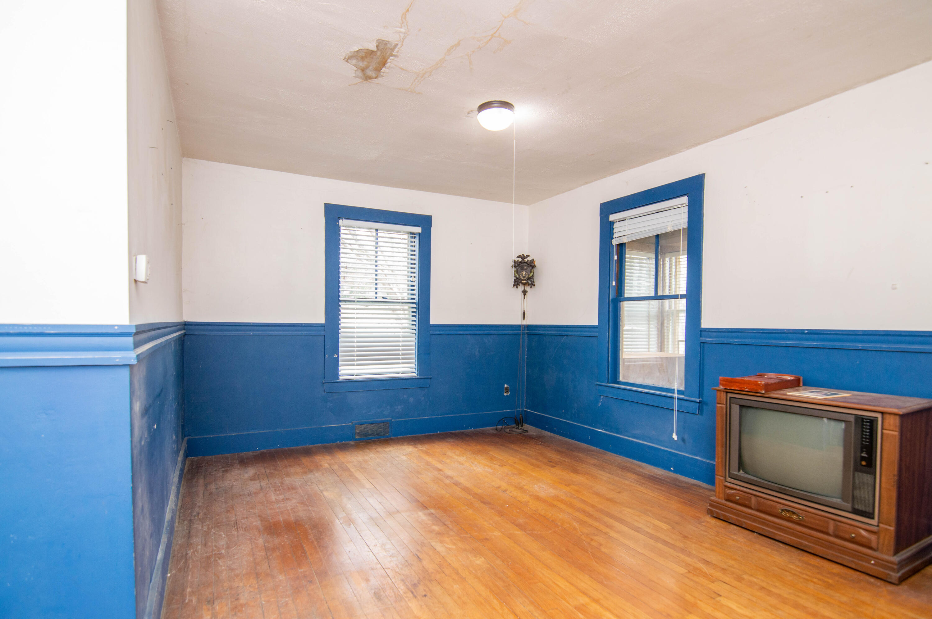 27 Reservoir Avenue Property Photo 23