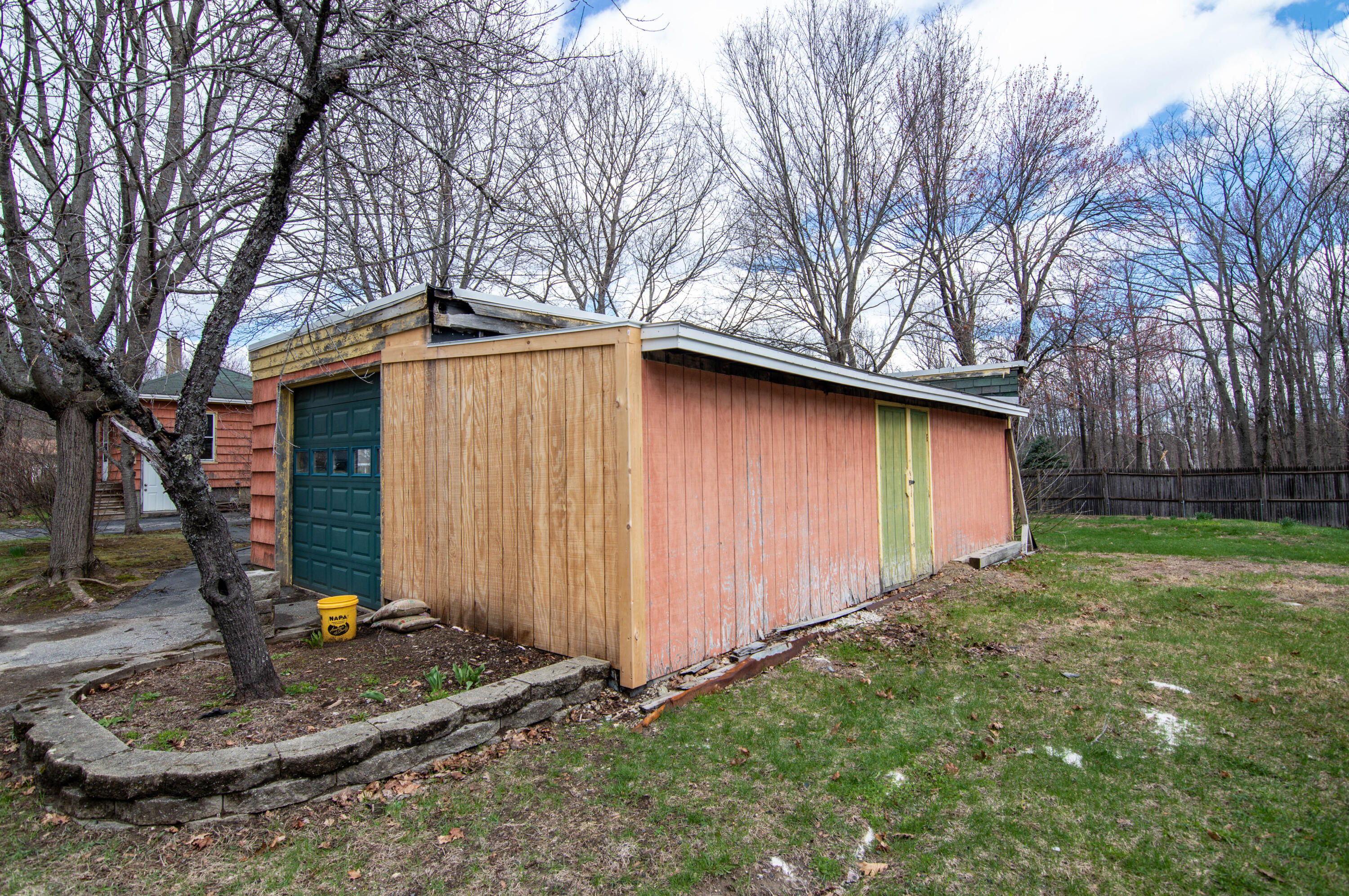 27 Reservoir Avenue Property Photo 44
