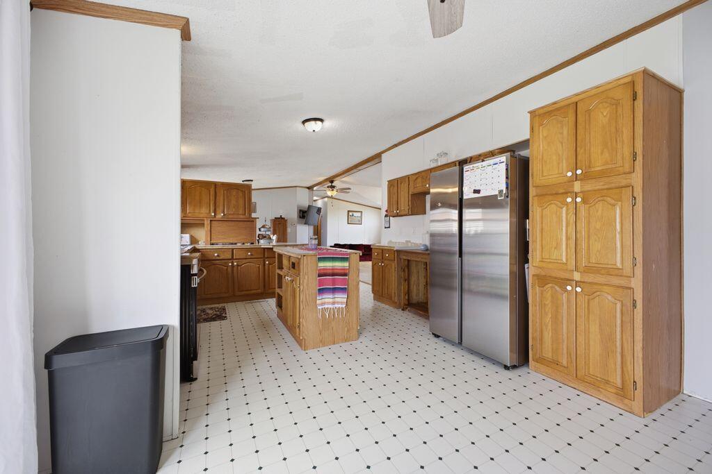61 Larry Lane Property Photo 14