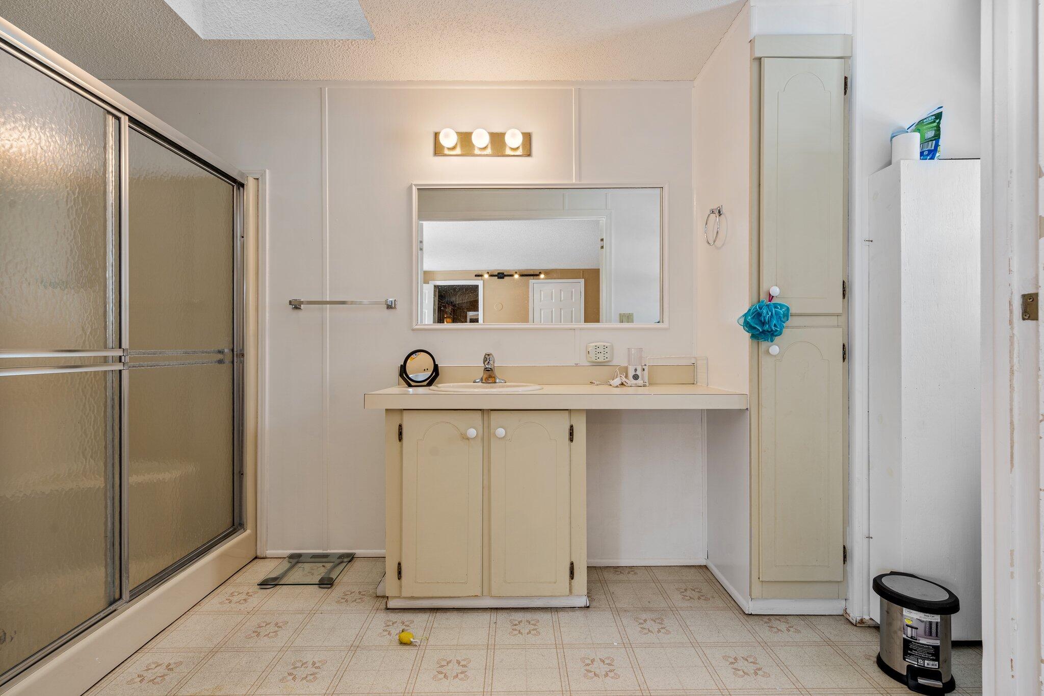19 Winn Street Property Photo 6