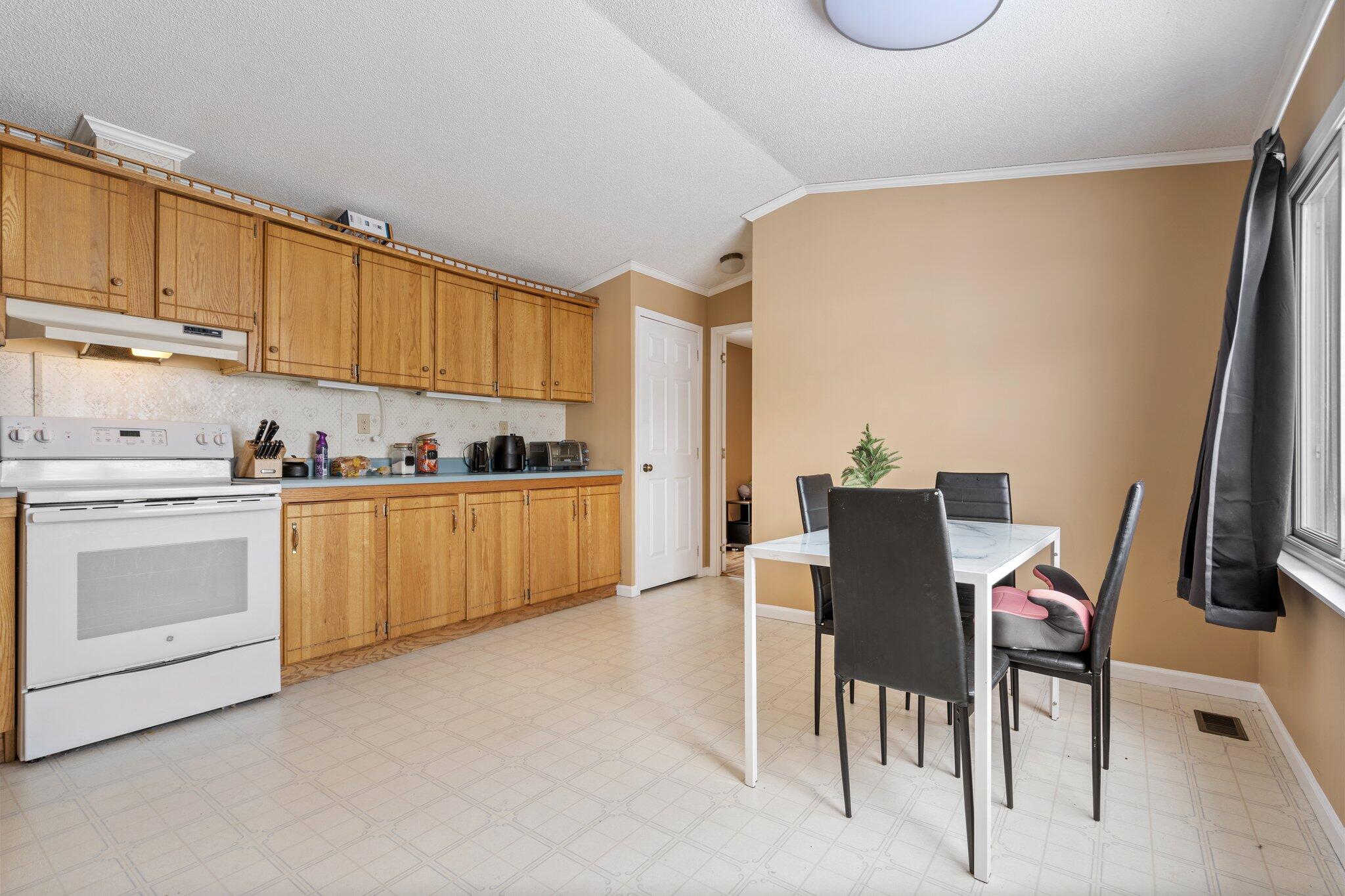 19 Winn Street Property Photo 21