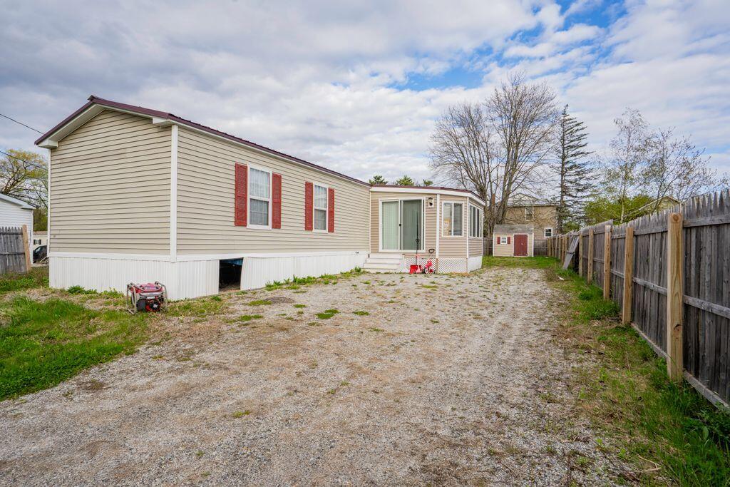 19 Winn Street Property Photo 25
