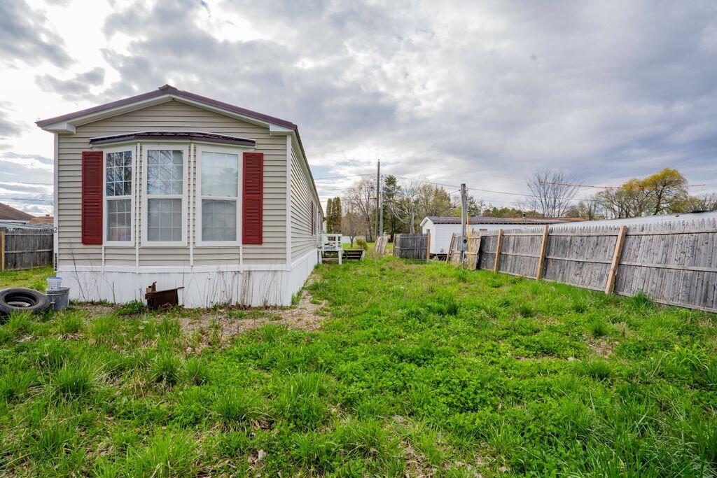 19 Winn Street Property Photo 28