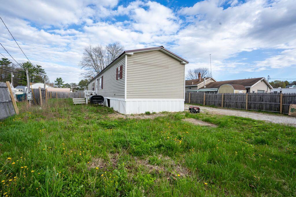 19 Winn Street Property Photo 29