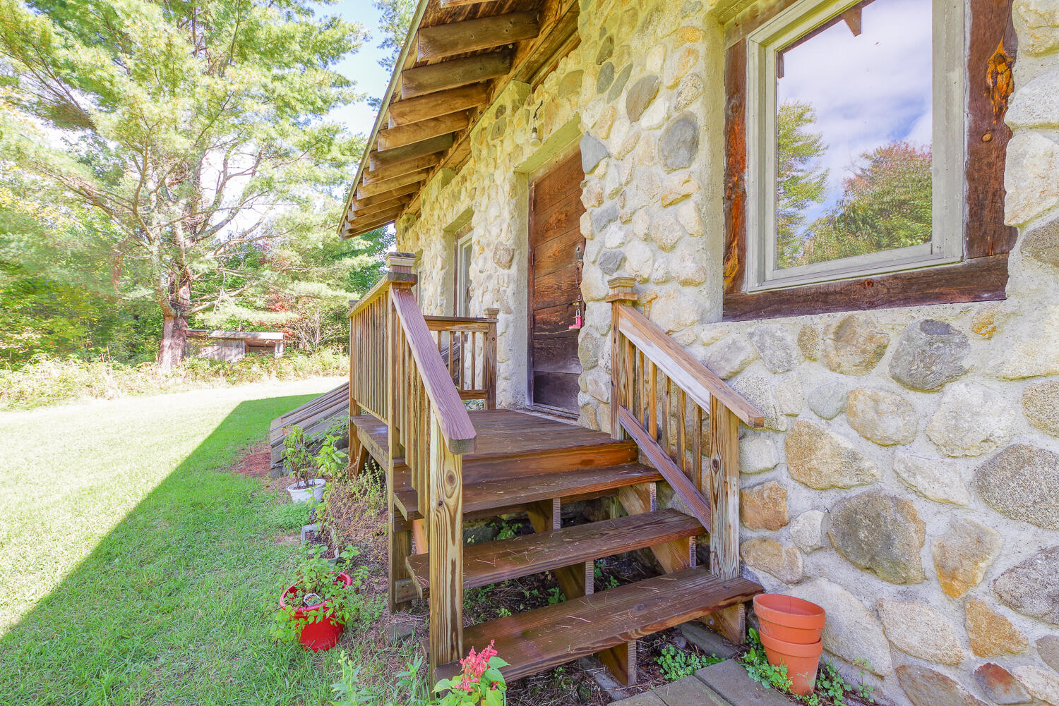 45 Freedom Road Property Photo 4