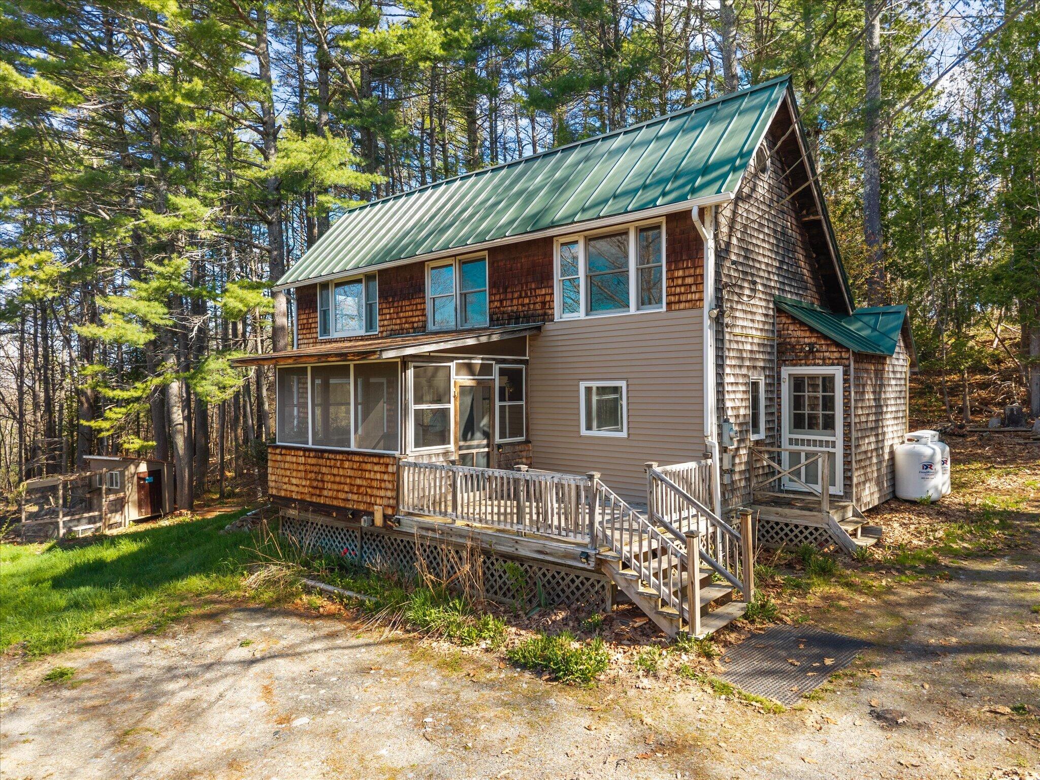 1492 River Road Property Photo 2