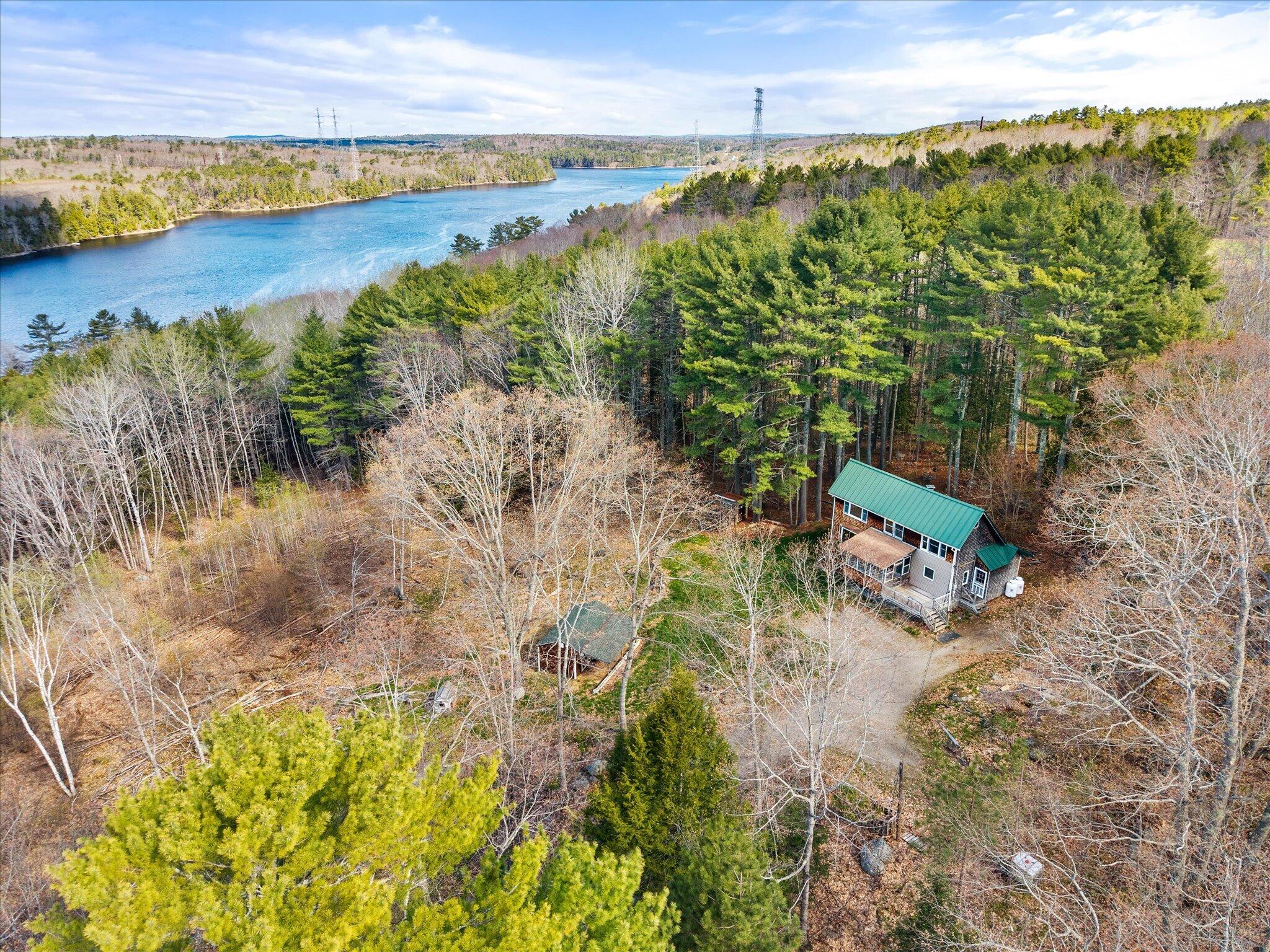 1492 River Road Property Photo 8