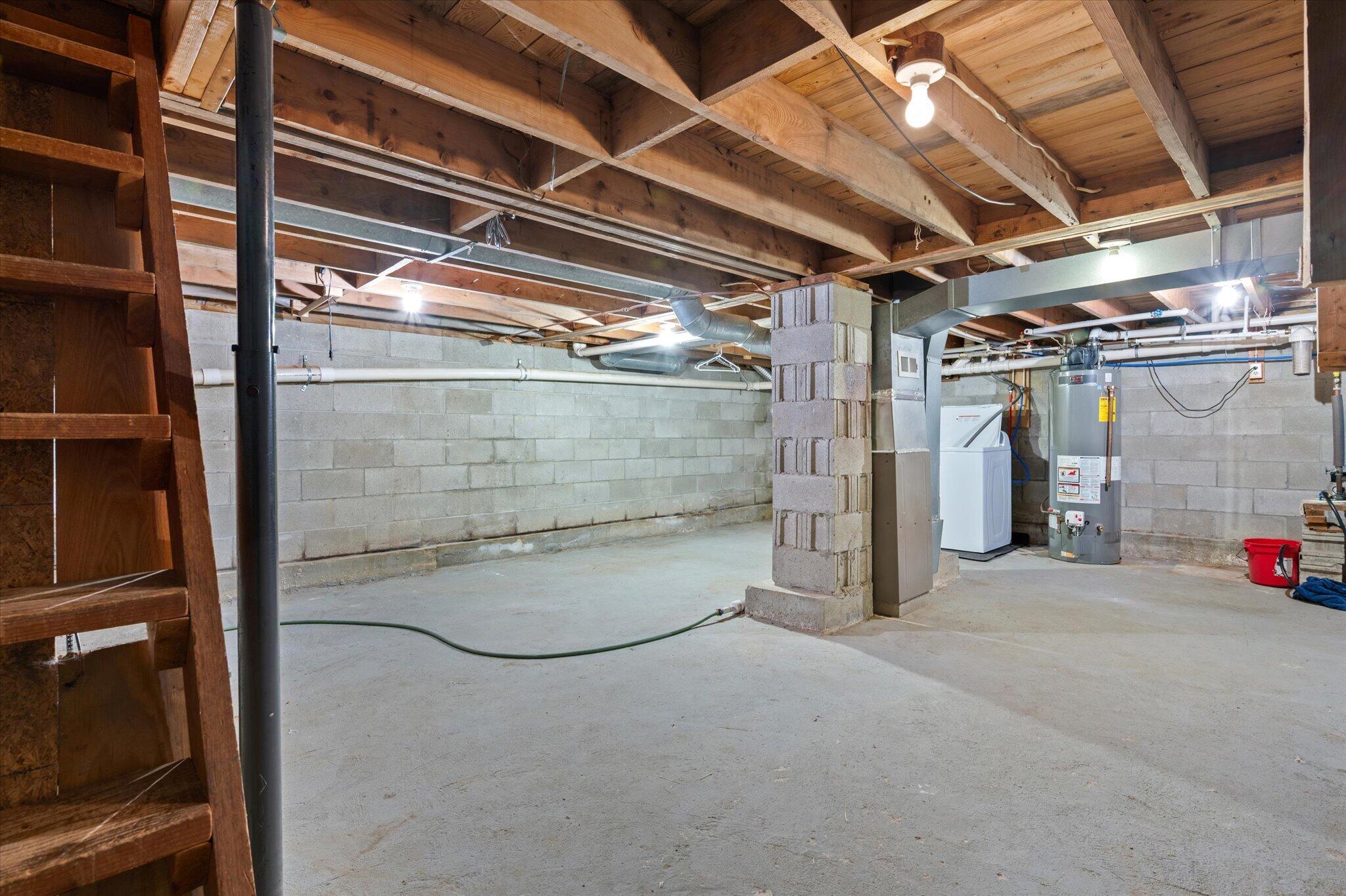 1492 River Road Property Photo 29