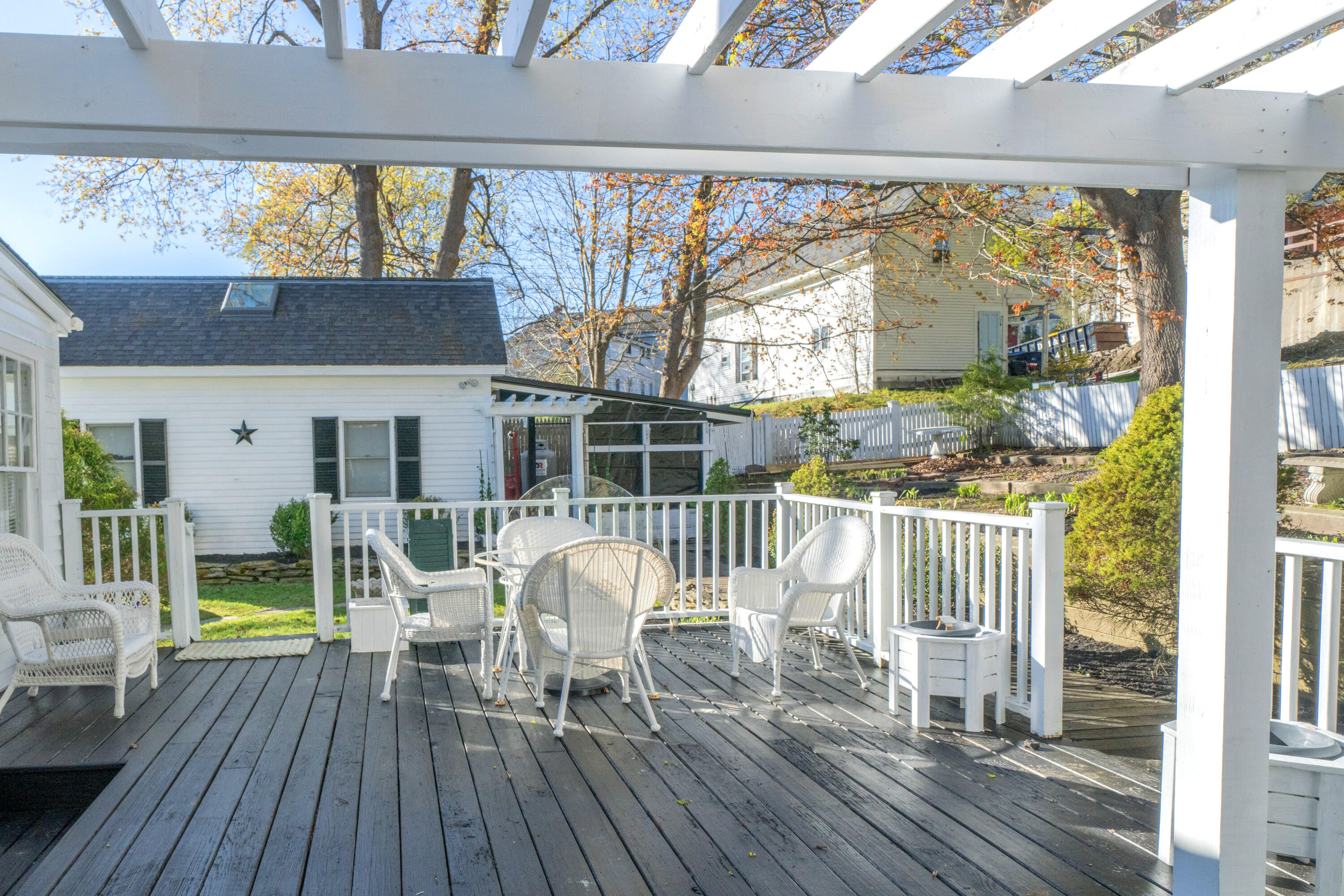 18 Waldo Avenue Property Photo 4