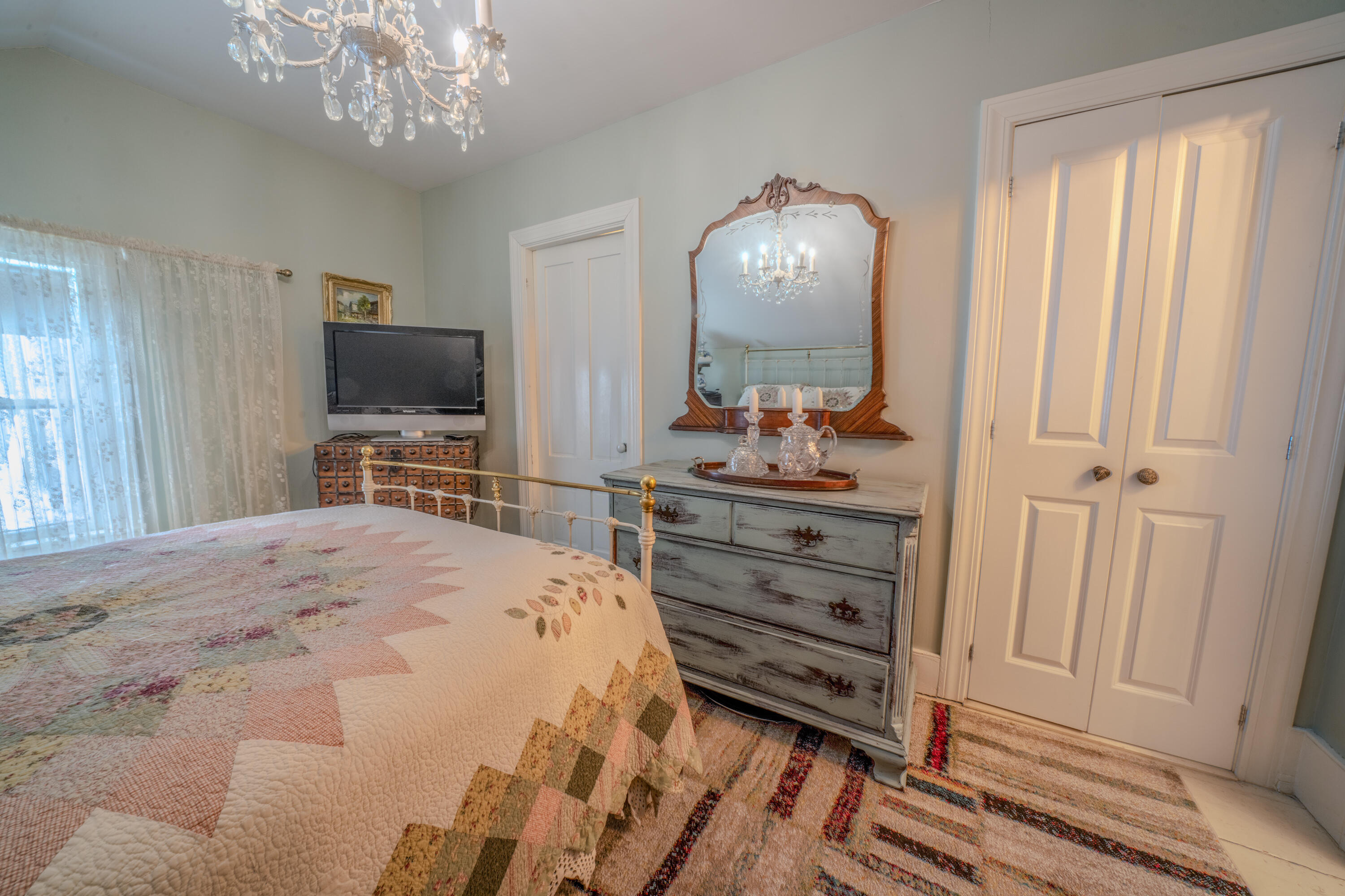 18 Waldo Avenue Property Photo 42