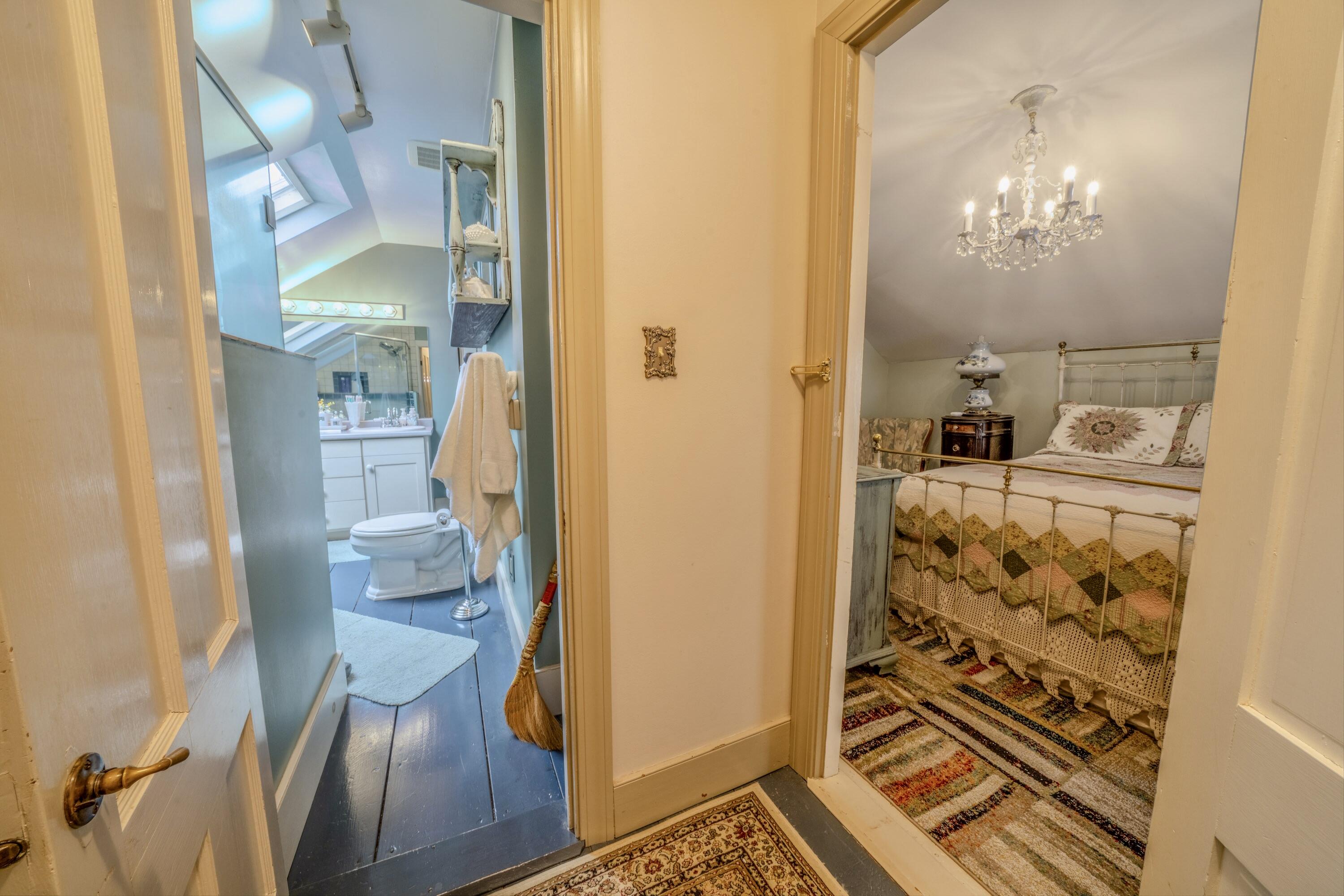 18 Waldo Avenue Property Photo 48