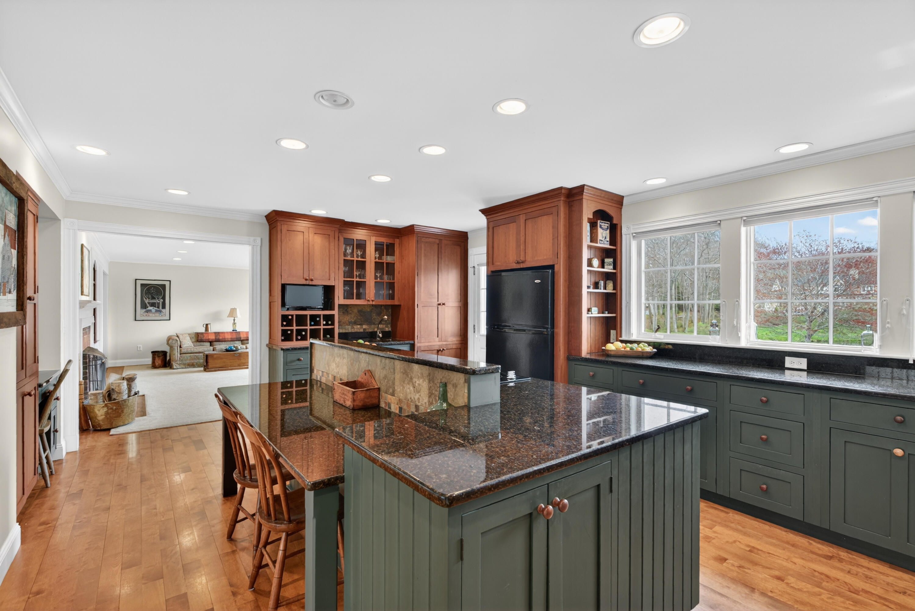 44 Oakwood Drive Property Photo 11