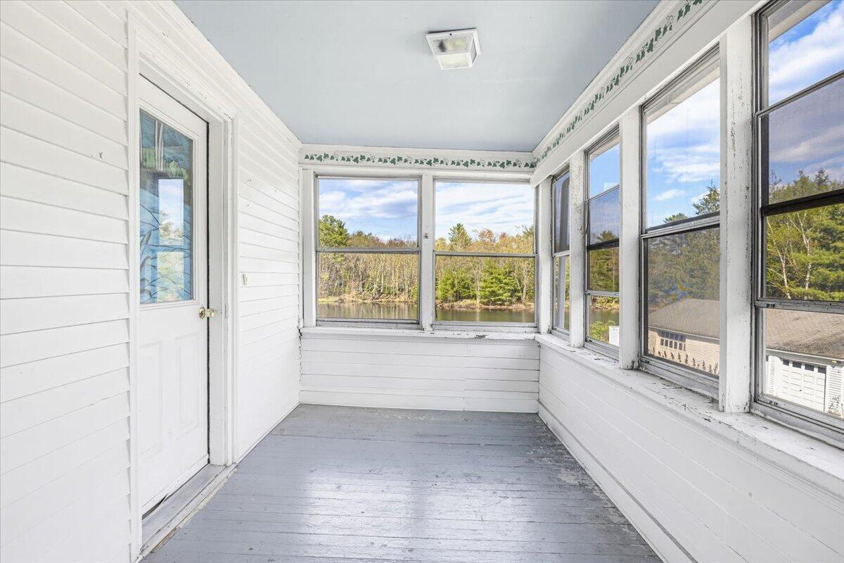 115 West Street Property Photo 16