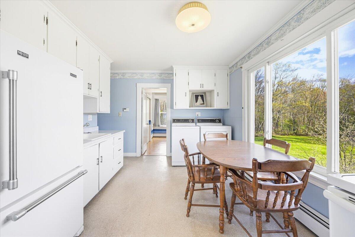 115 West Street Property Photo 17