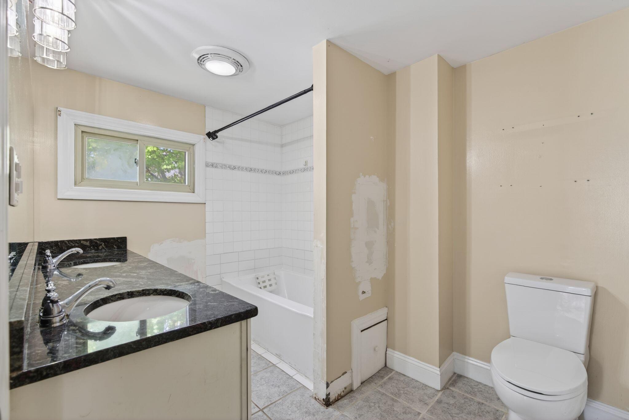 923 Broadway Property Photo 34