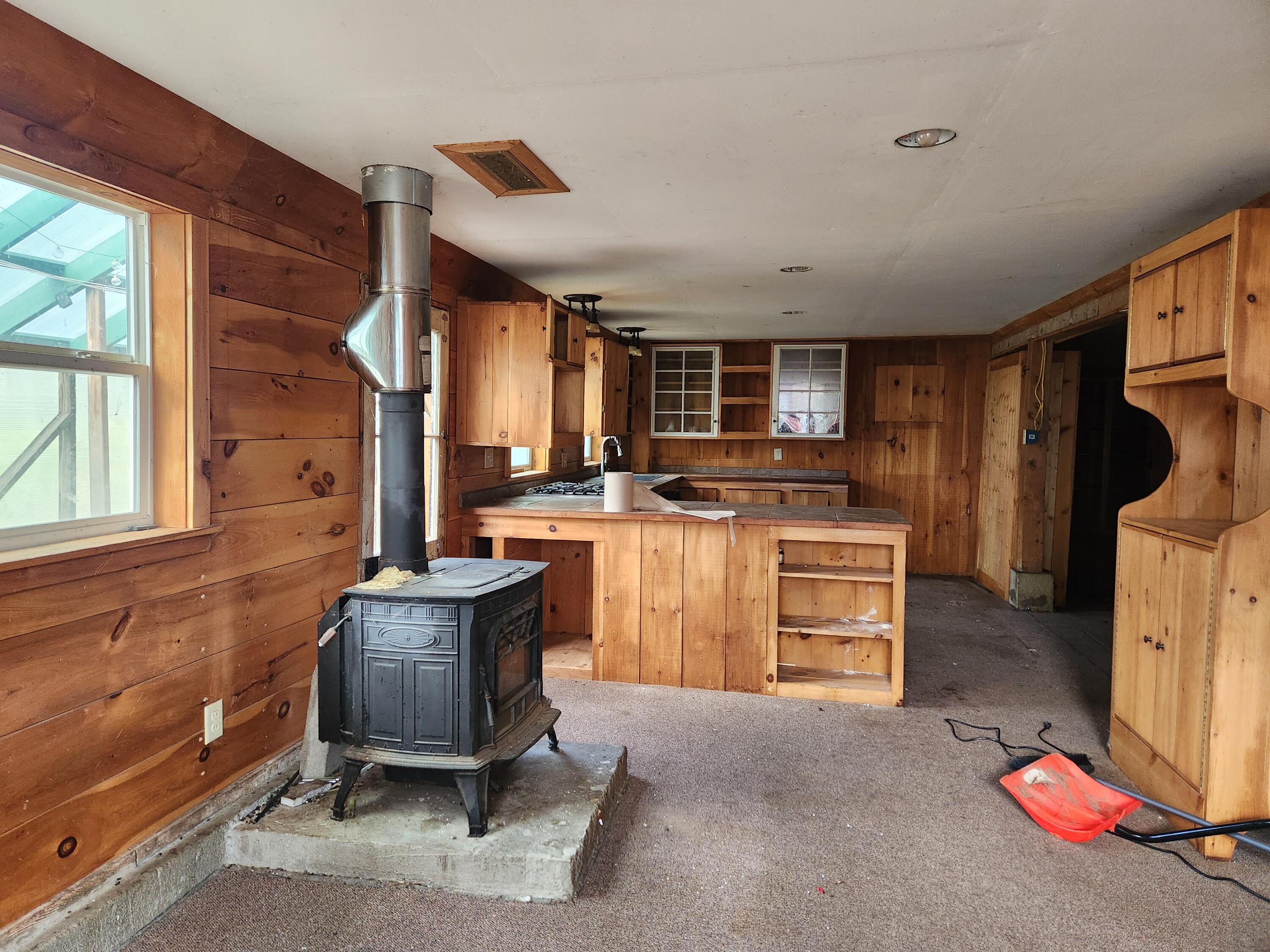 1257 N Pond Road 2 Property Photo 11