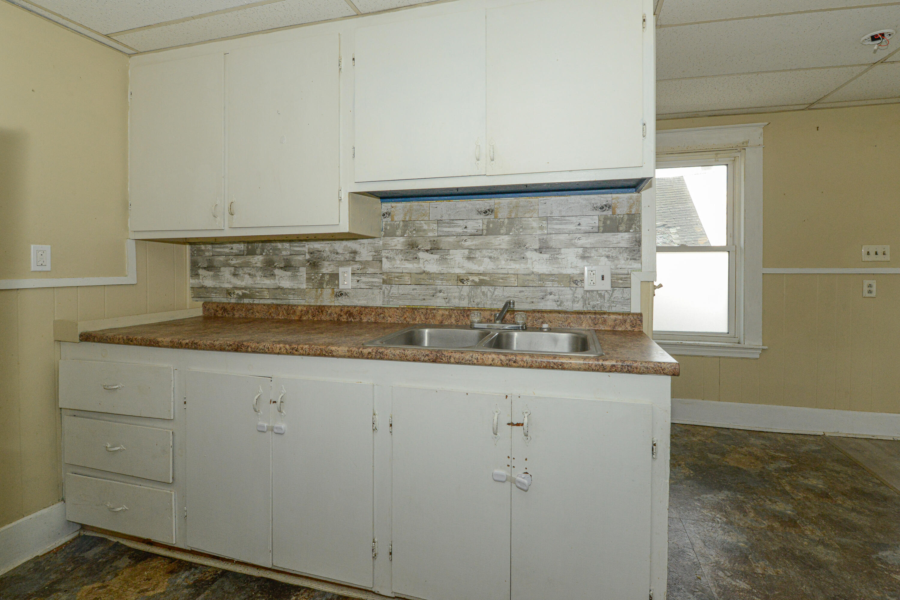 11 Holman Avenue Property Photo 9