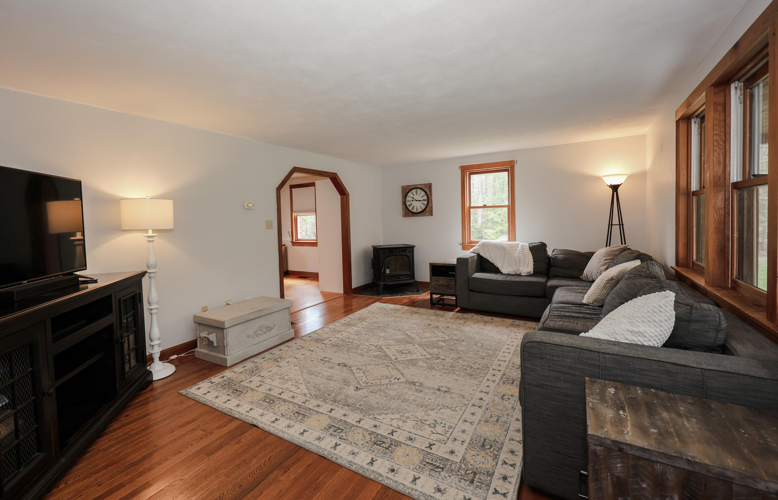 16 Buttonwood Drive Property Photo 5