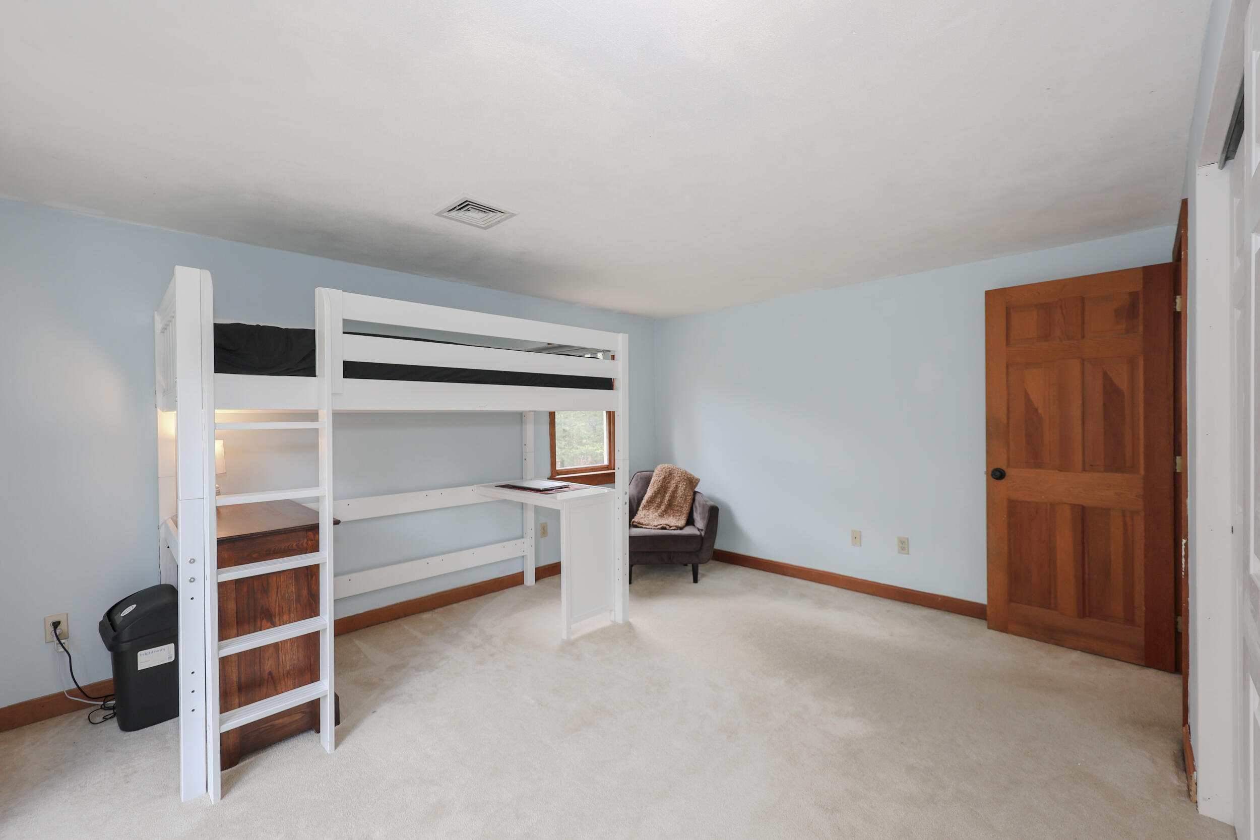 16 Buttonwood Drive Property Photo 21