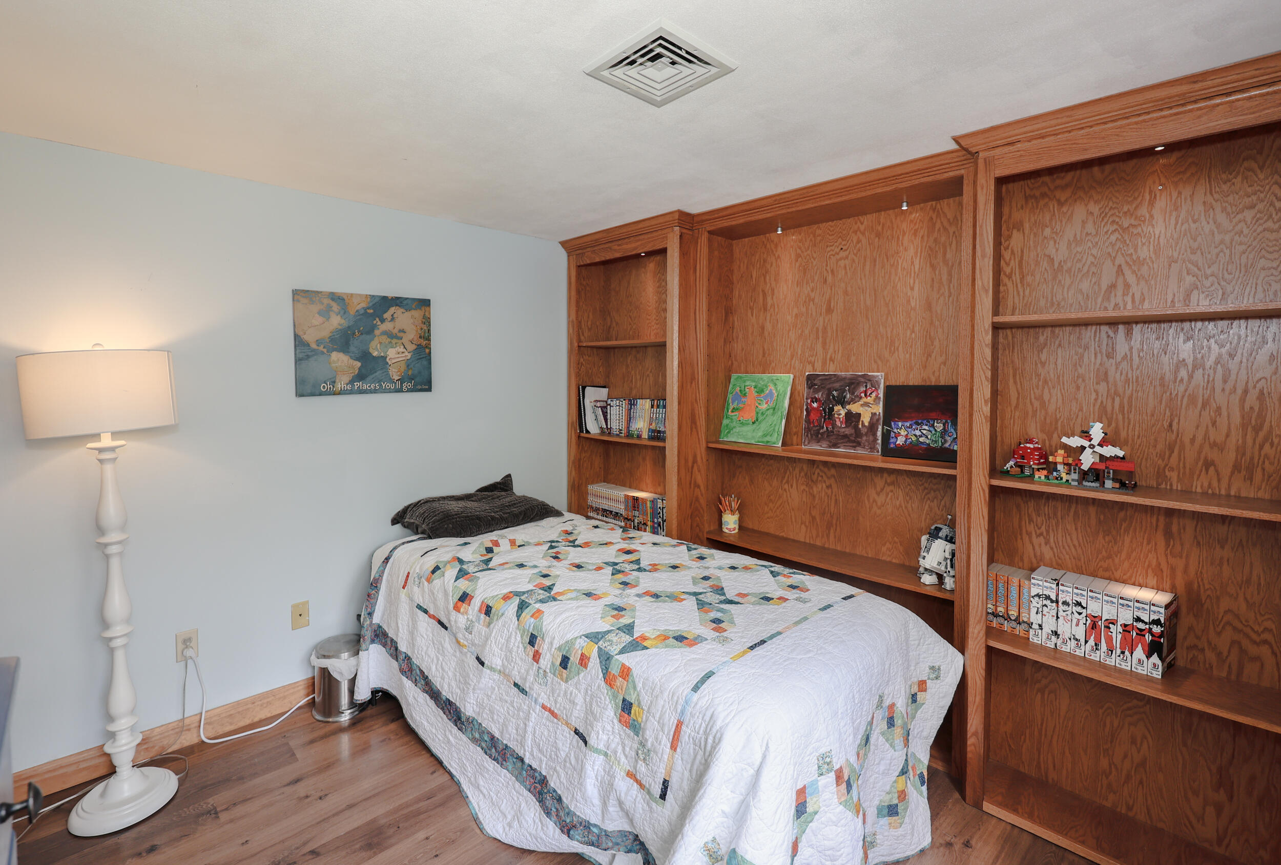 16 Buttonwood Drive Property Photo 33