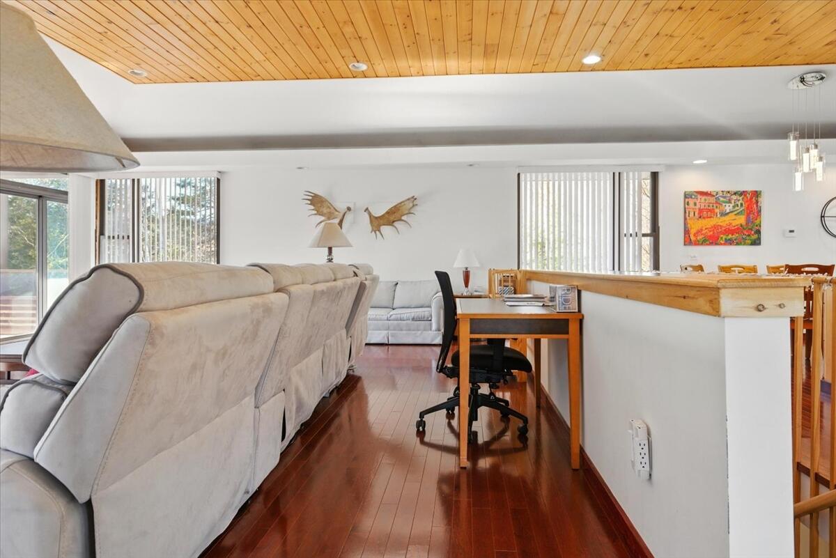 36 Mountain Valley Road Property Photo 45