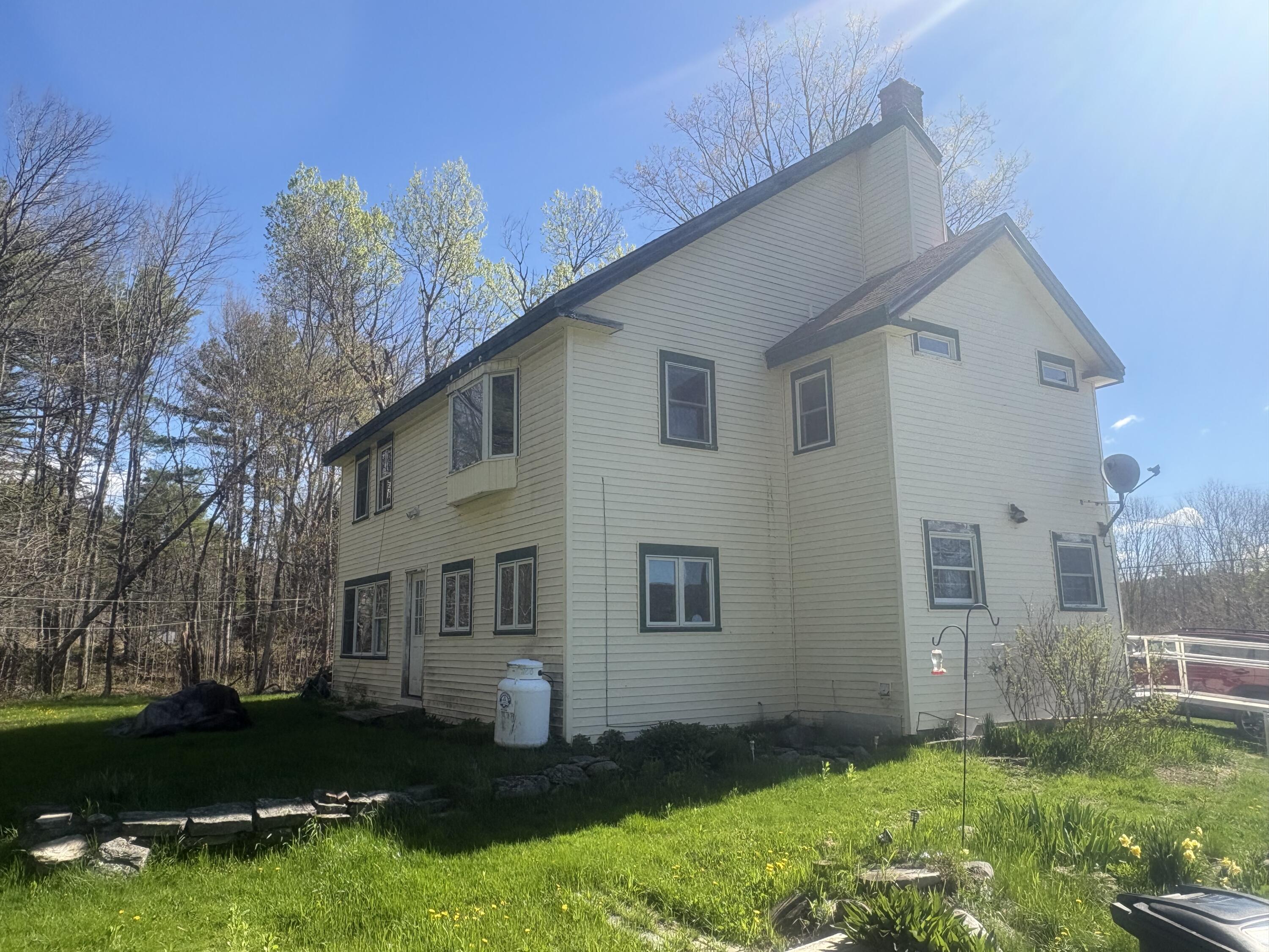 910 Hostile Valley Road Property Photo 3
