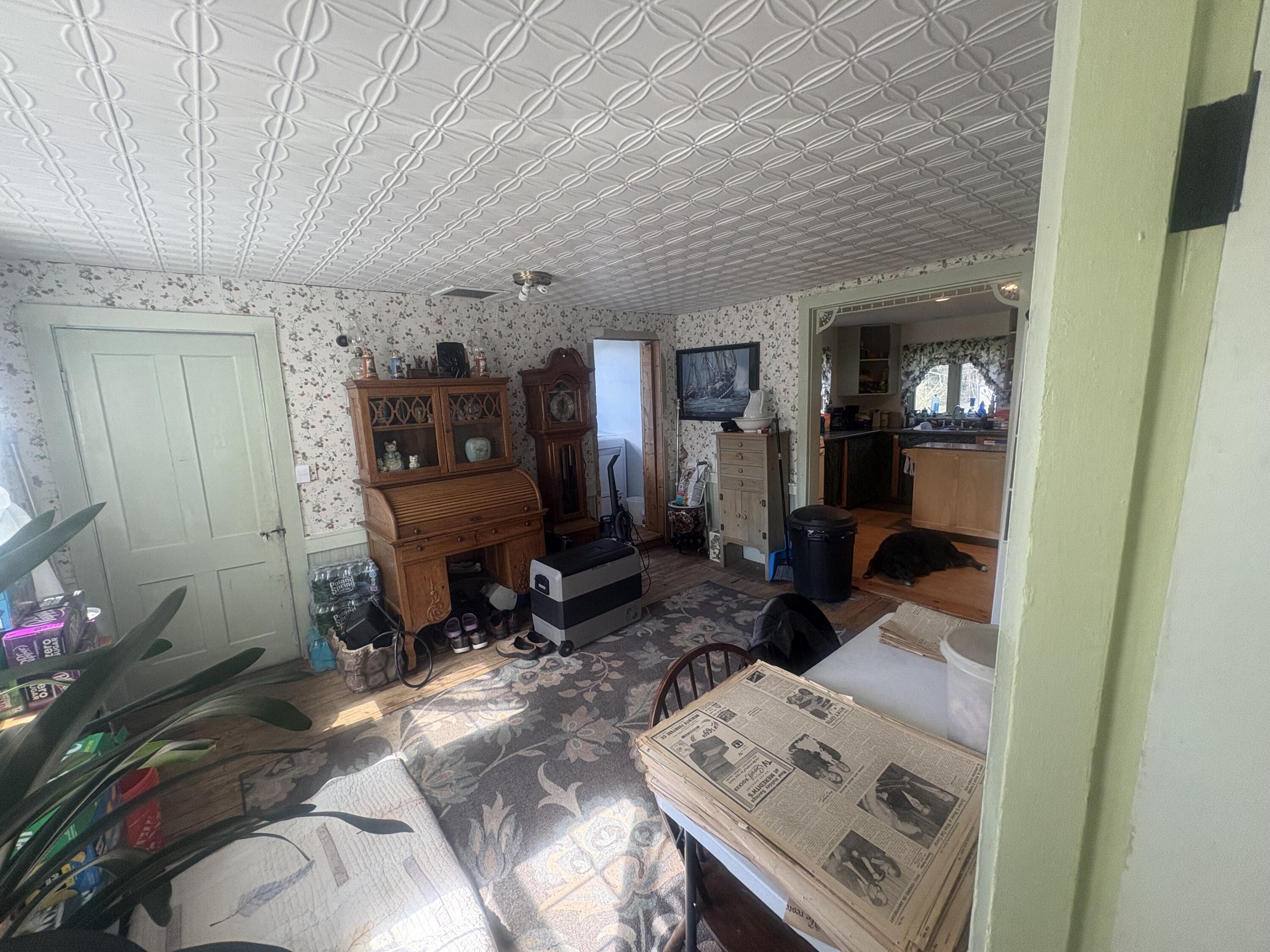 910 Hostile Valley Road Property Photo 14