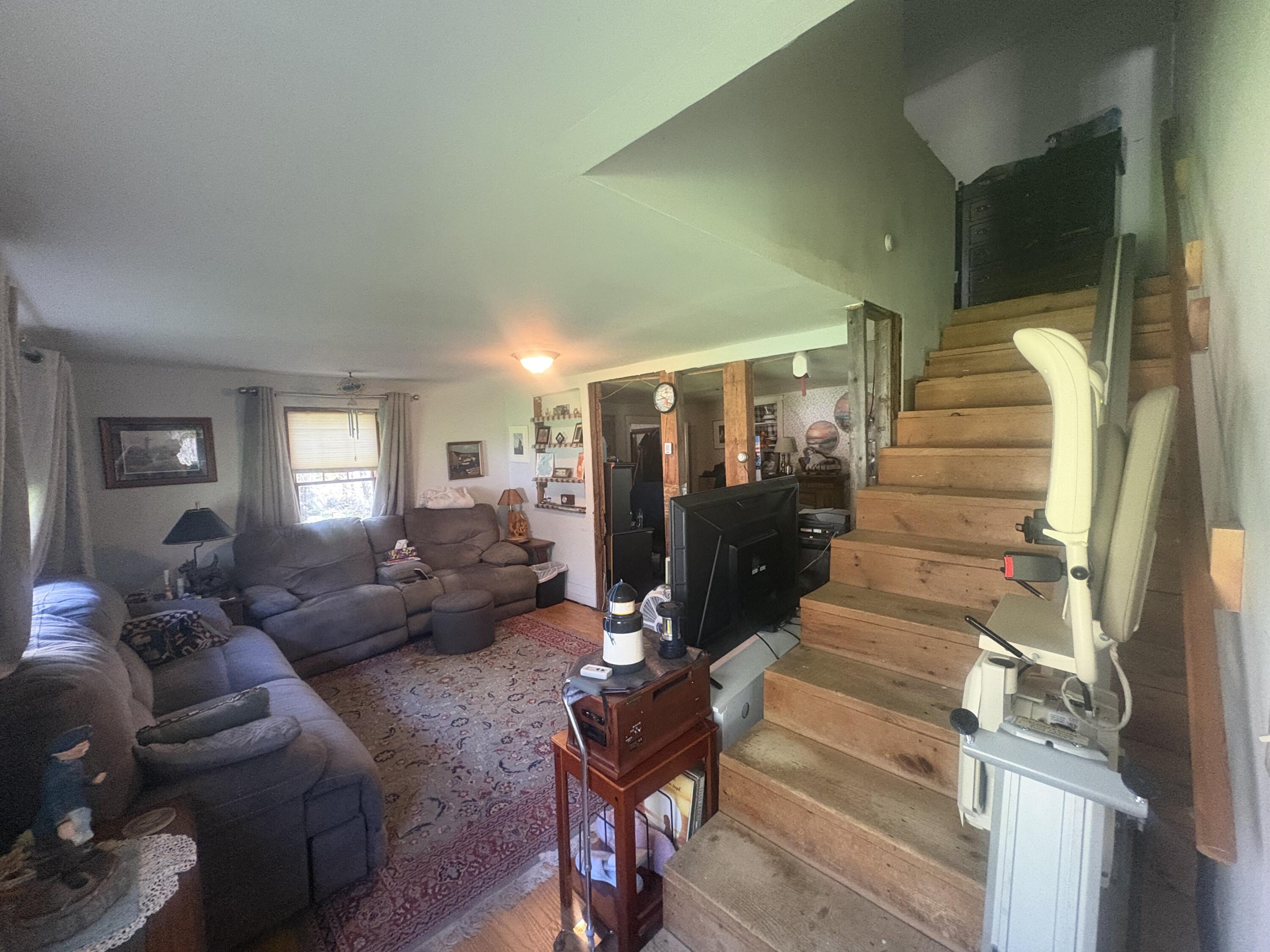 910 Hostile Valley Road Property Photo 20