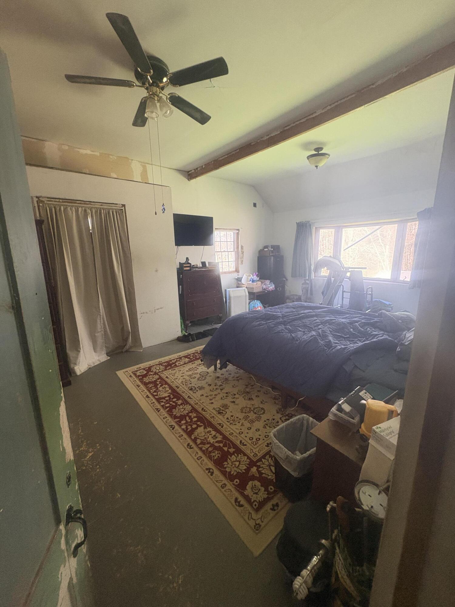 910 Hostile Valley Road Property Photo 28