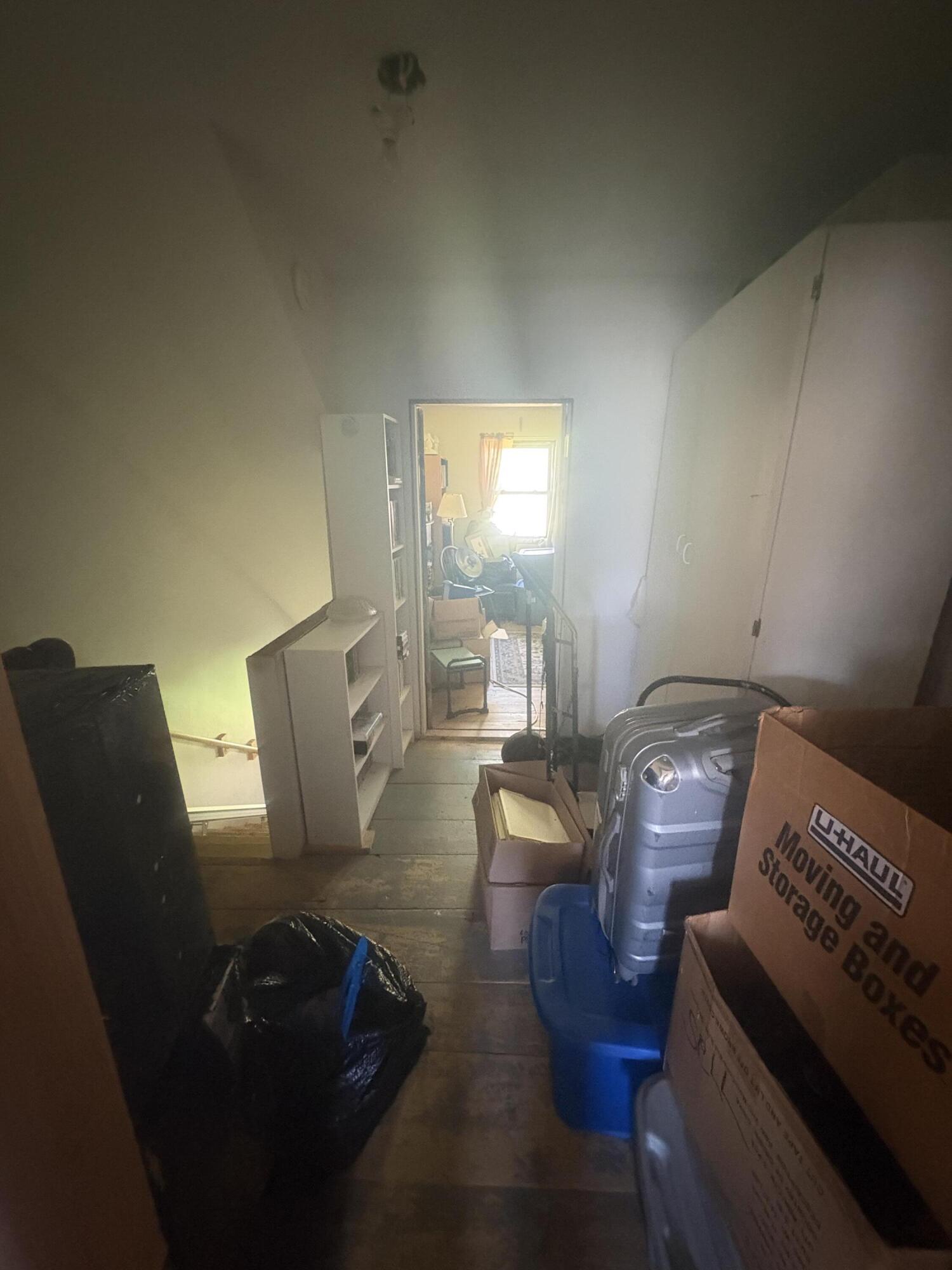 910 Hostile Valley Road Property Photo 37