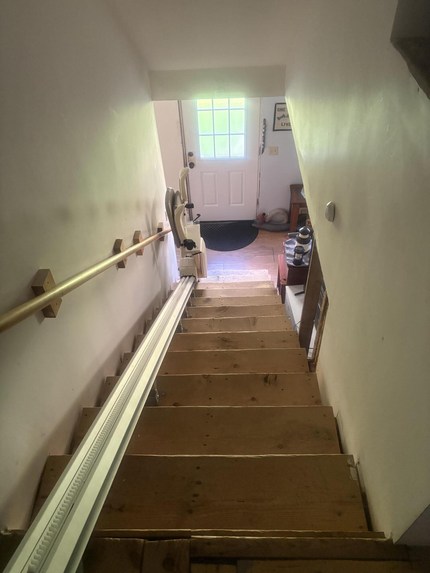 910 Hostile Valley Road Property Photo 39