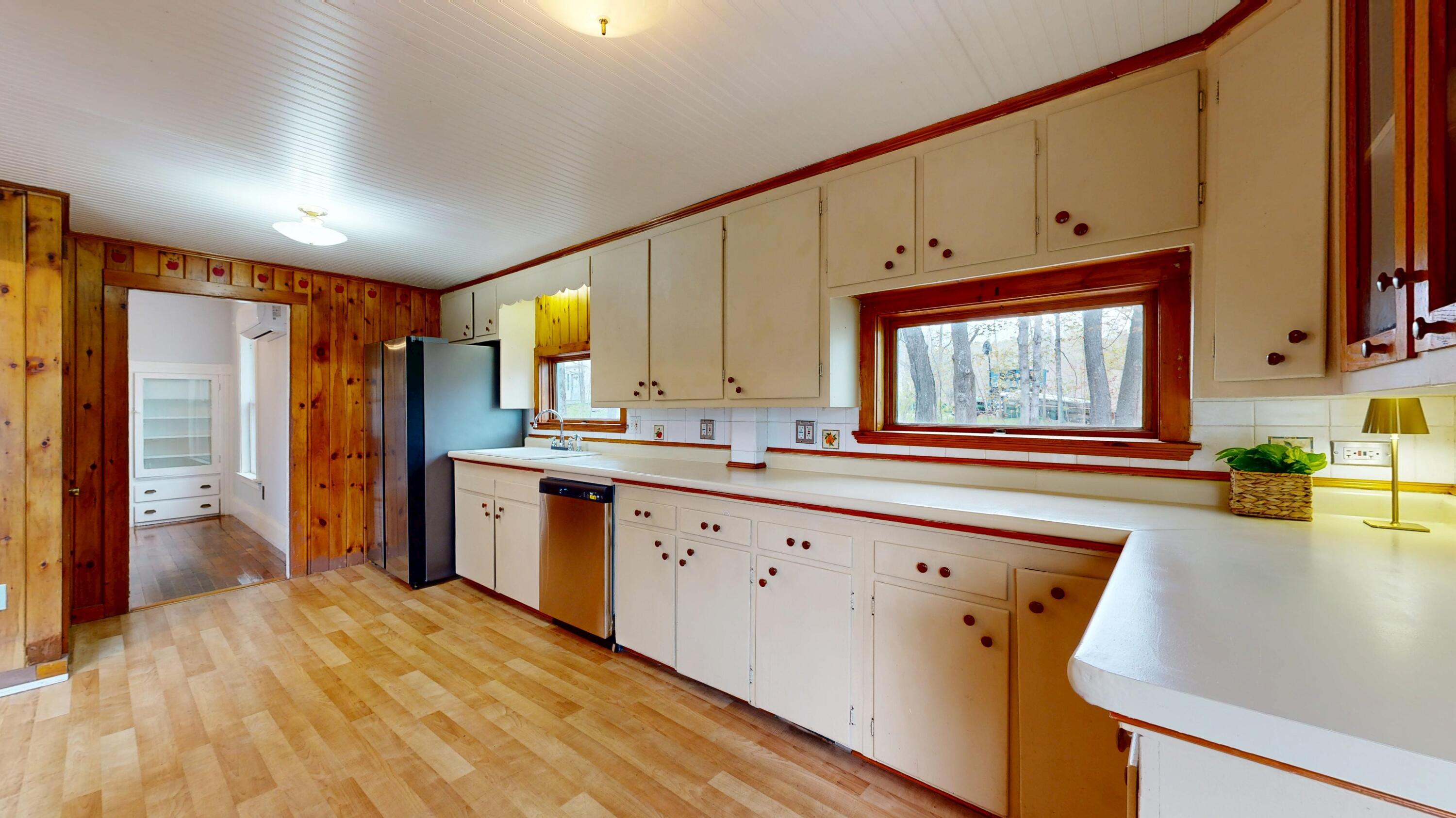 8 Morrill Street Property Photo 2