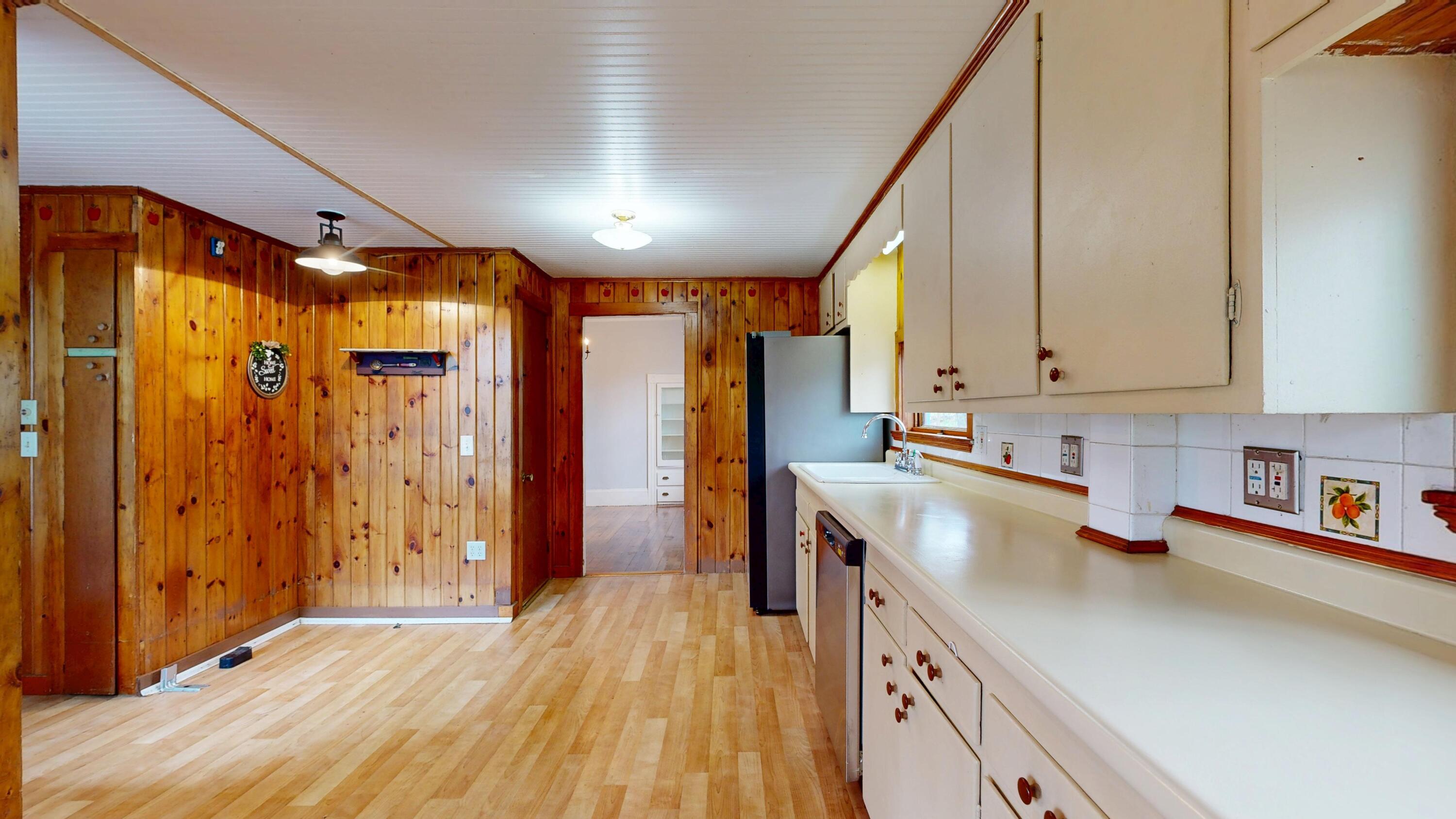 8 Morrill Street Property Photo 3