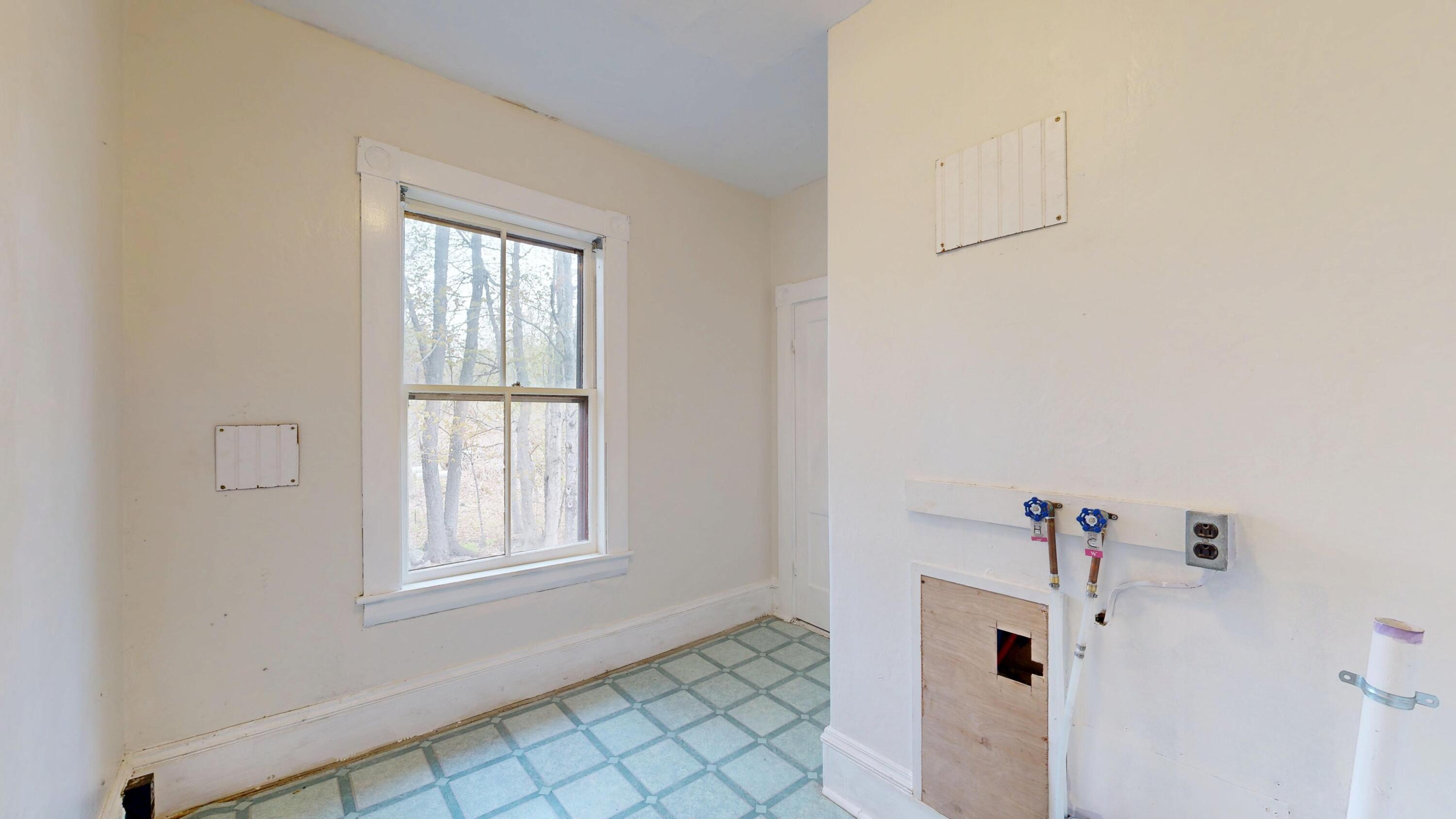 8 Morrill Street Property Photo 34