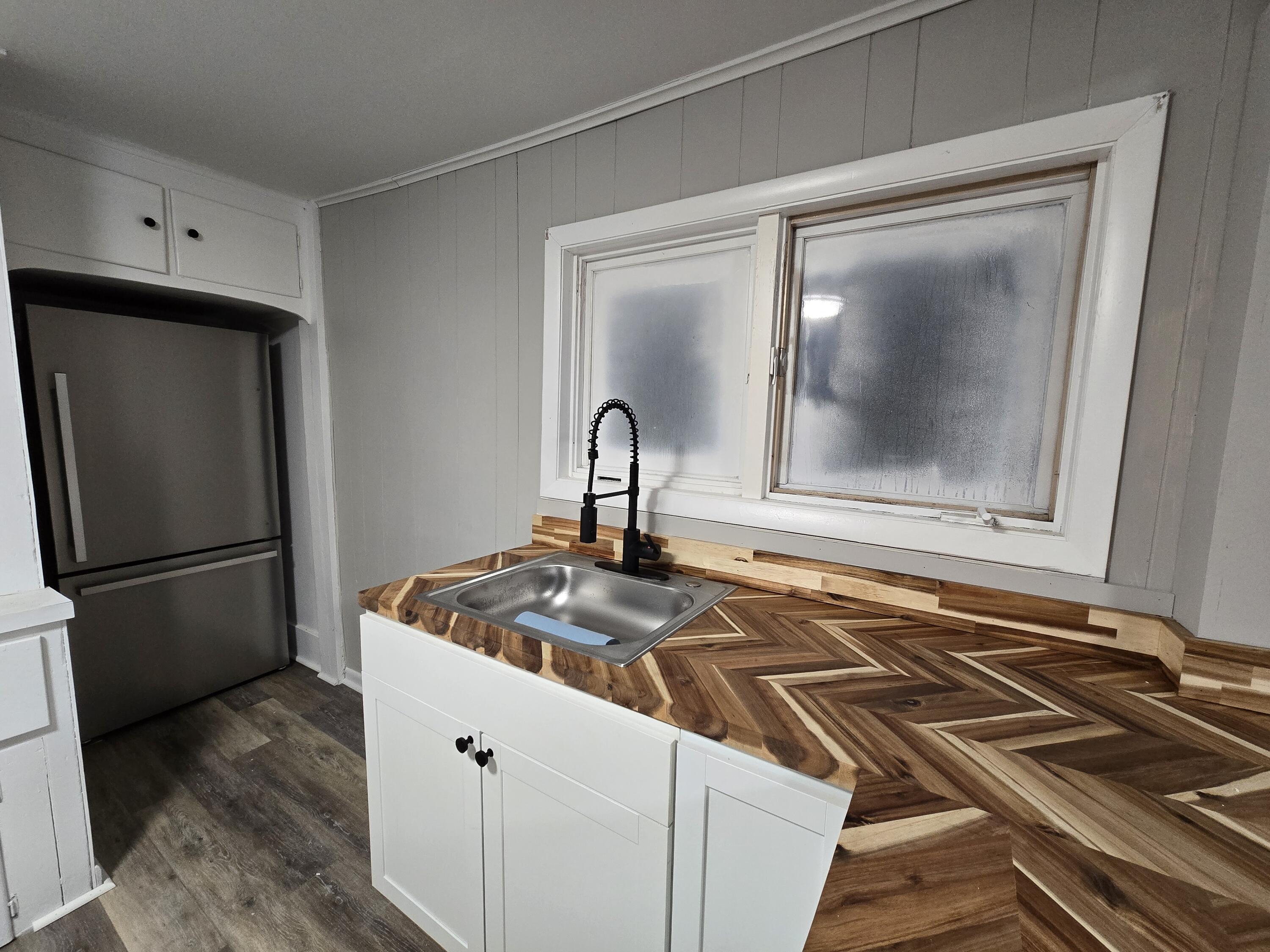 9 Morton Place Property Photo 17