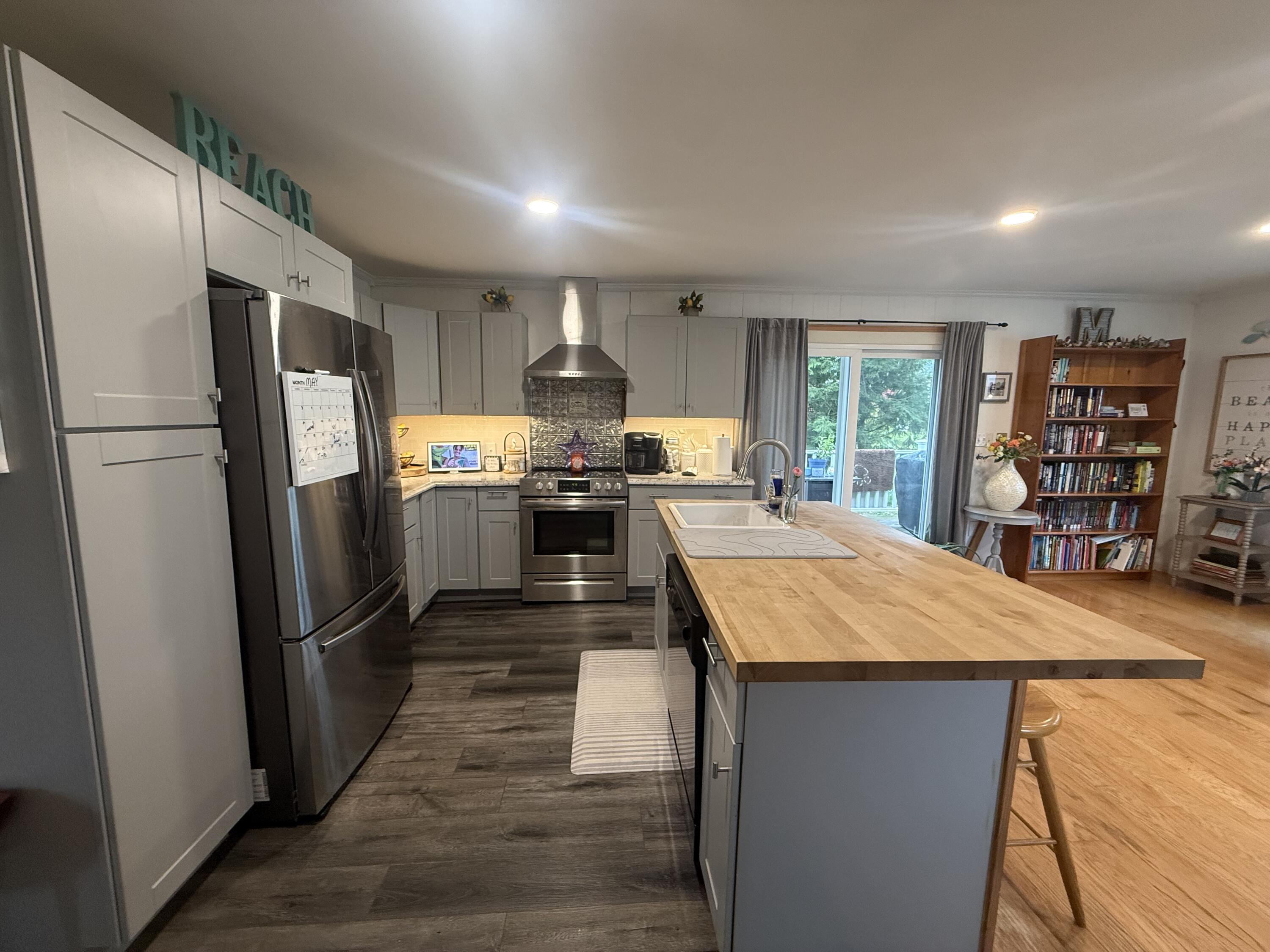 161 Charles Street Property Photo 15