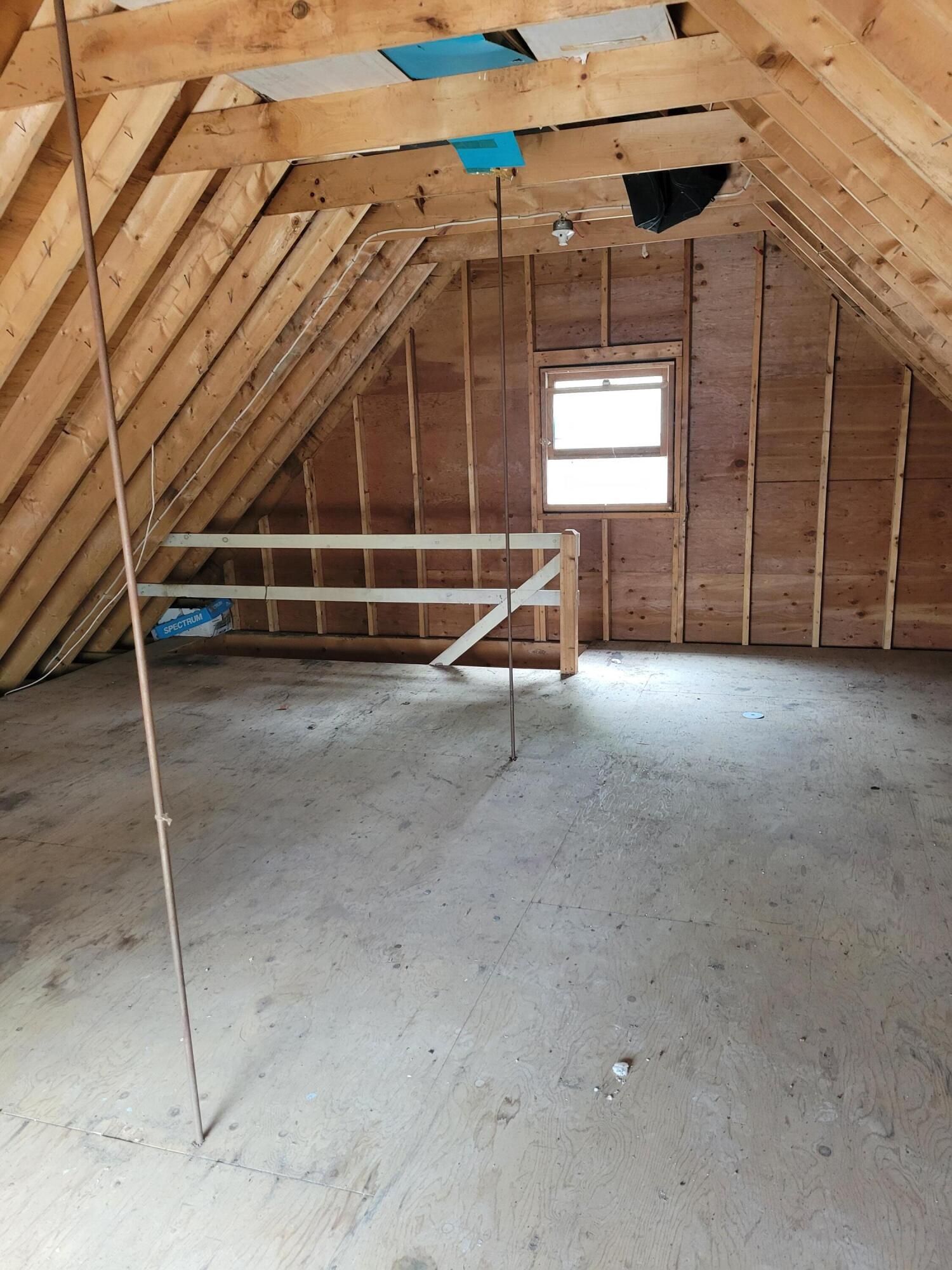 187 W Main Street Property Photo 17