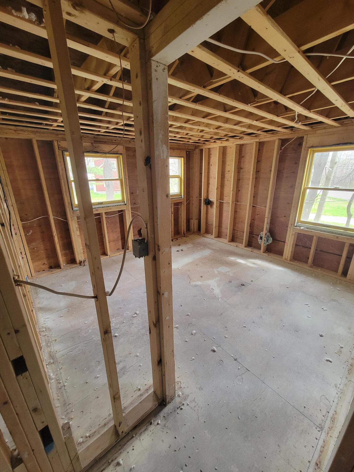 187 W Main Street Property Photo 25