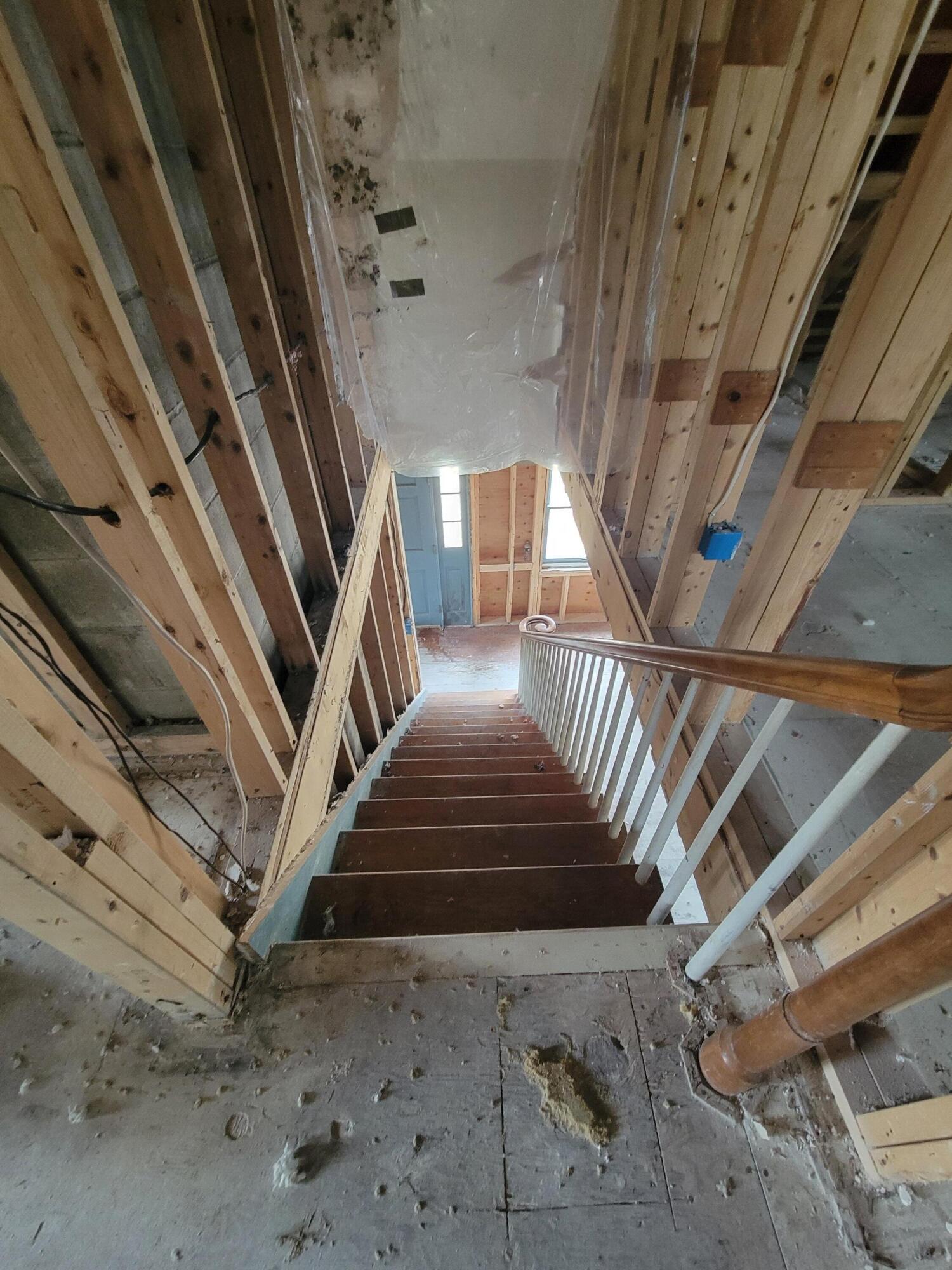 187 W Main Street Property Photo 27