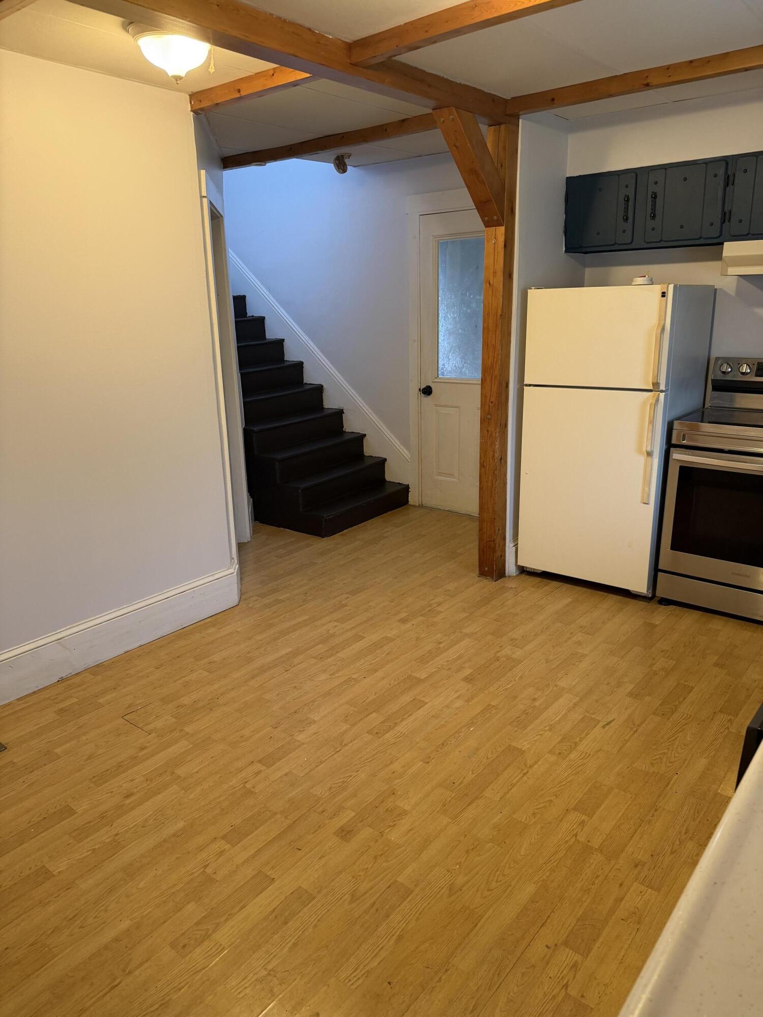 135 State Street Property Photo 8