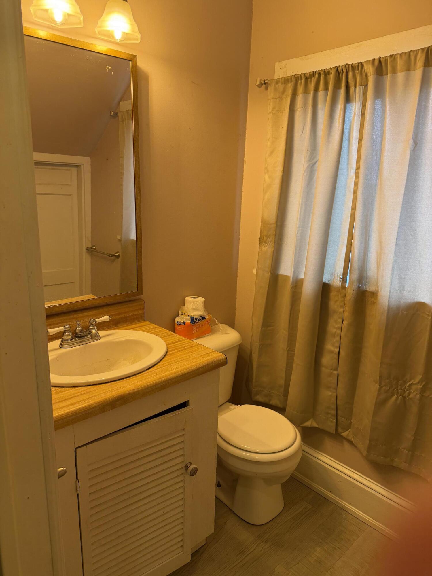 135 State Street Property Photo 11