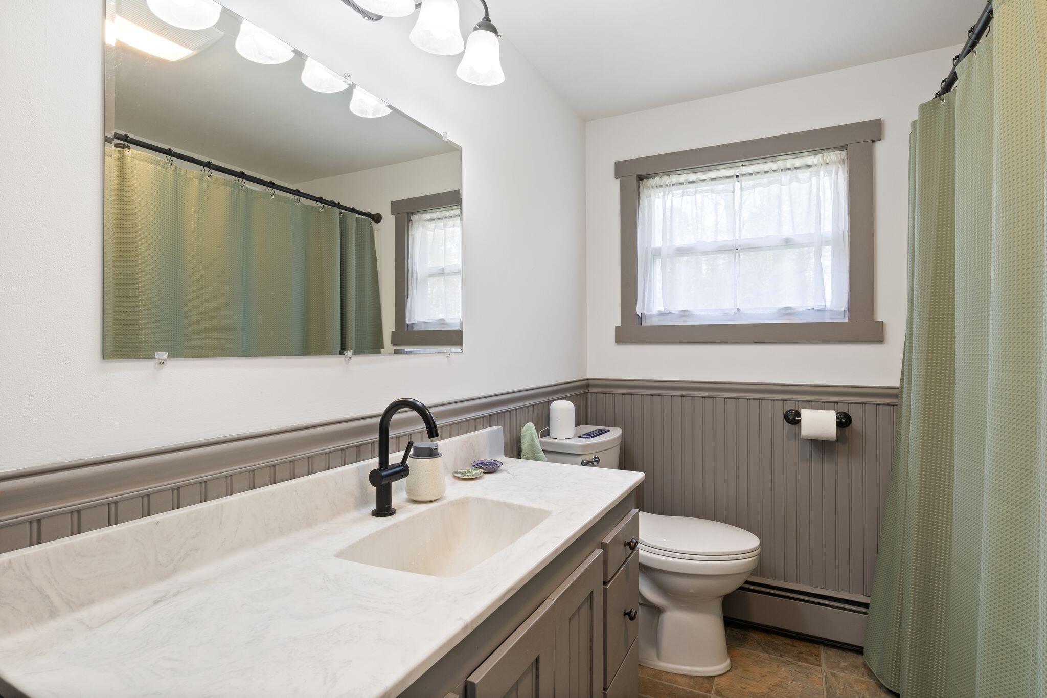 569 Benton Road Property Photo 19