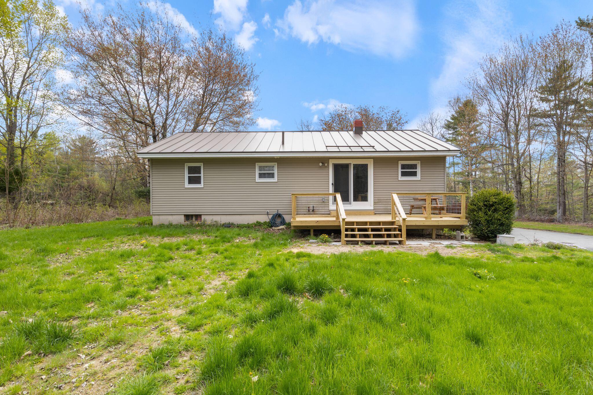 569 Benton Road Property Photo 24