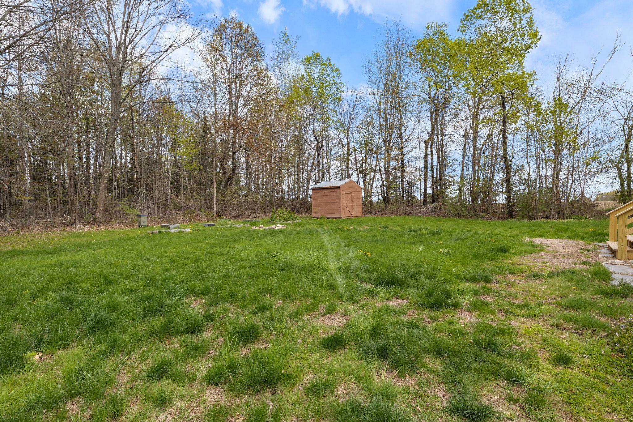 569 Benton Road Property Photo 31