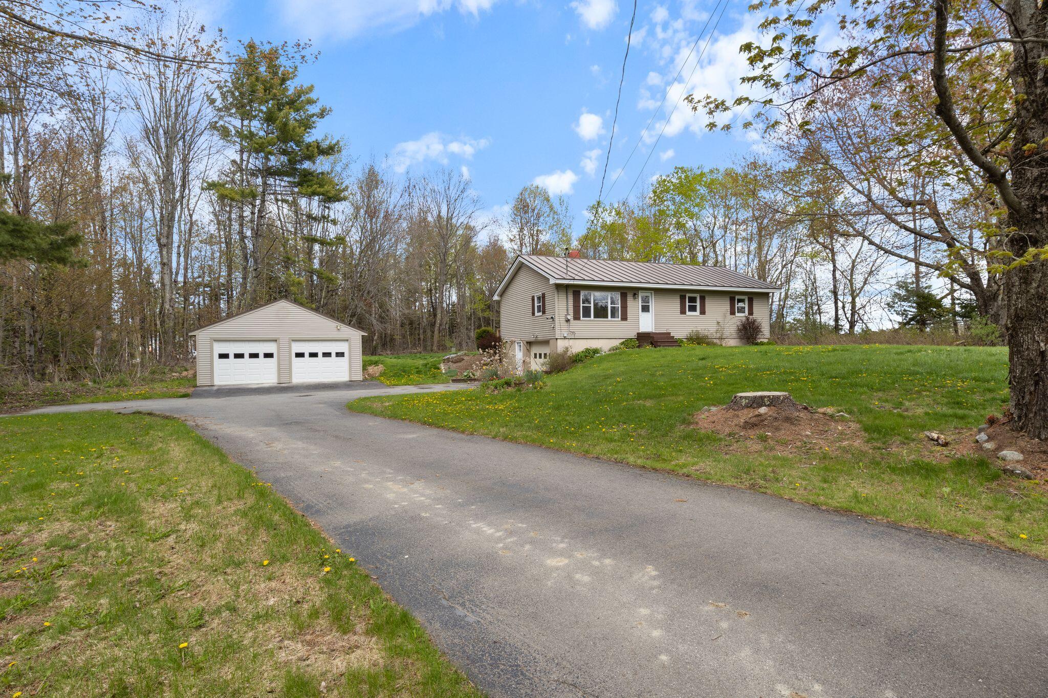 569 Benton Road Property Photo 32