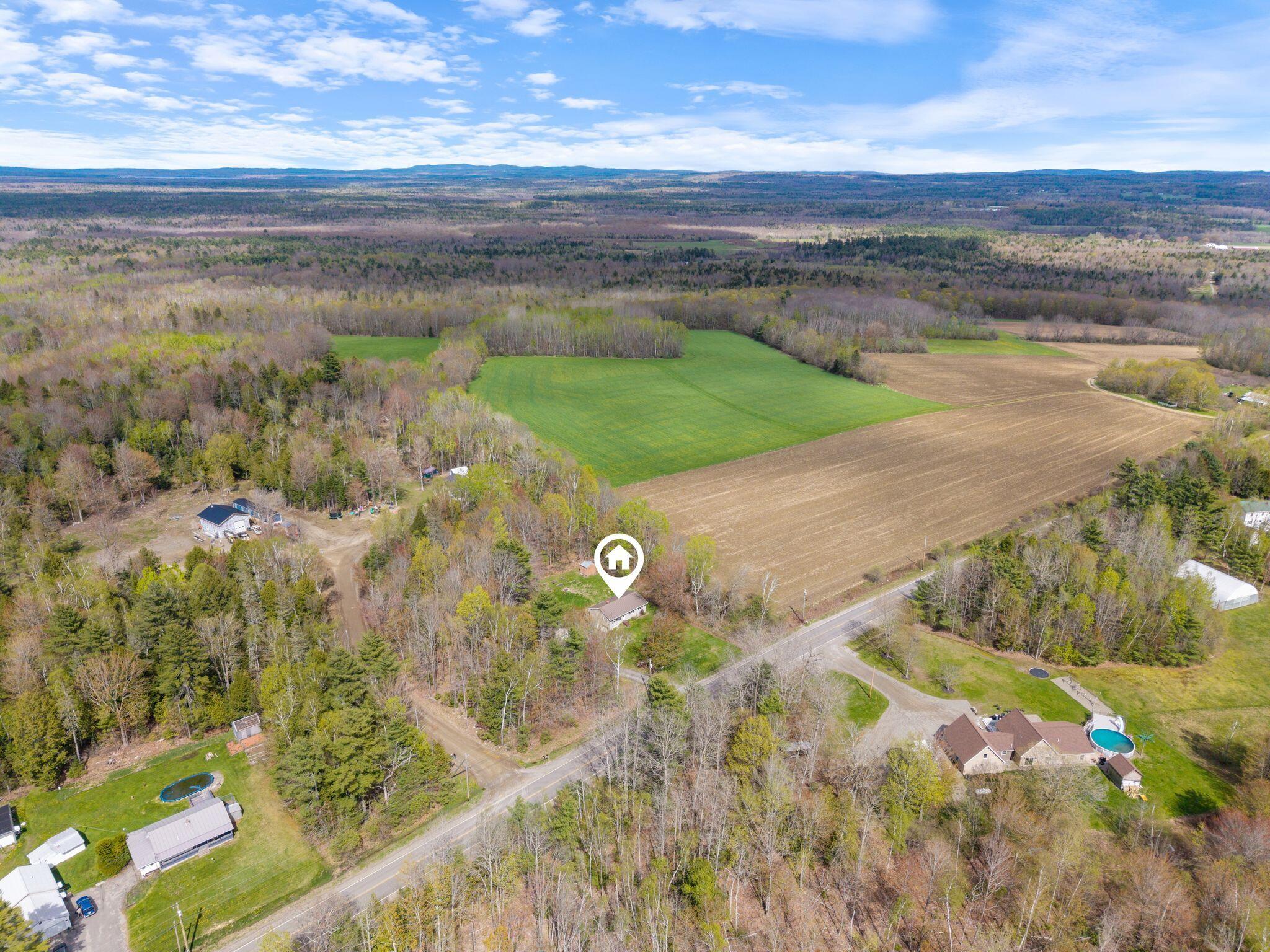 569 Benton Road Property Photo 37