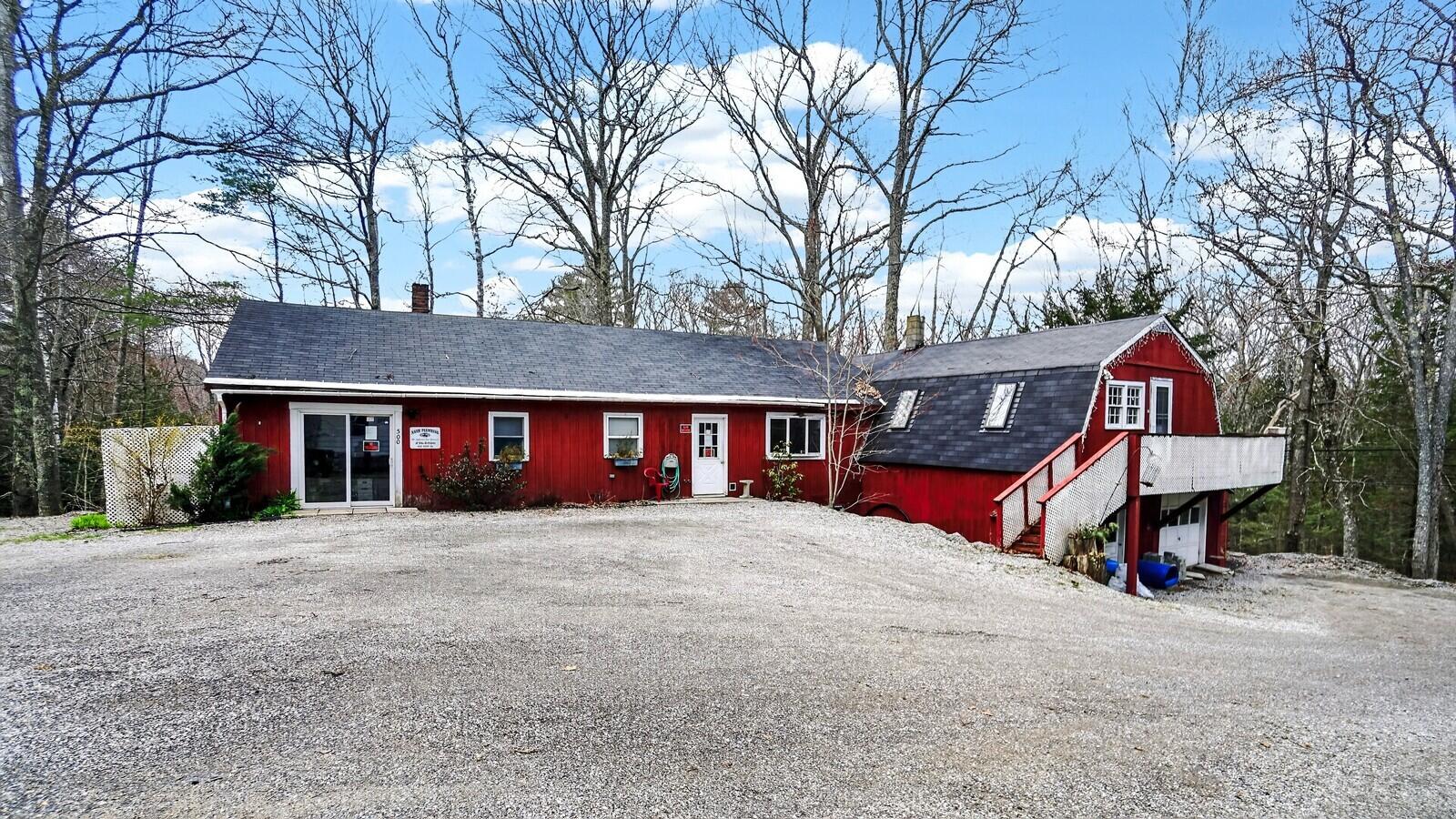 500 Hope Road Property Photo 2