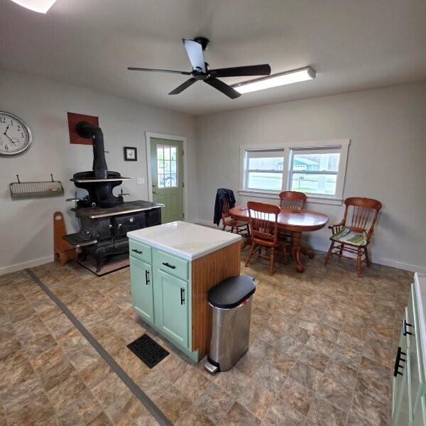 866 Main Street Property Photo 8